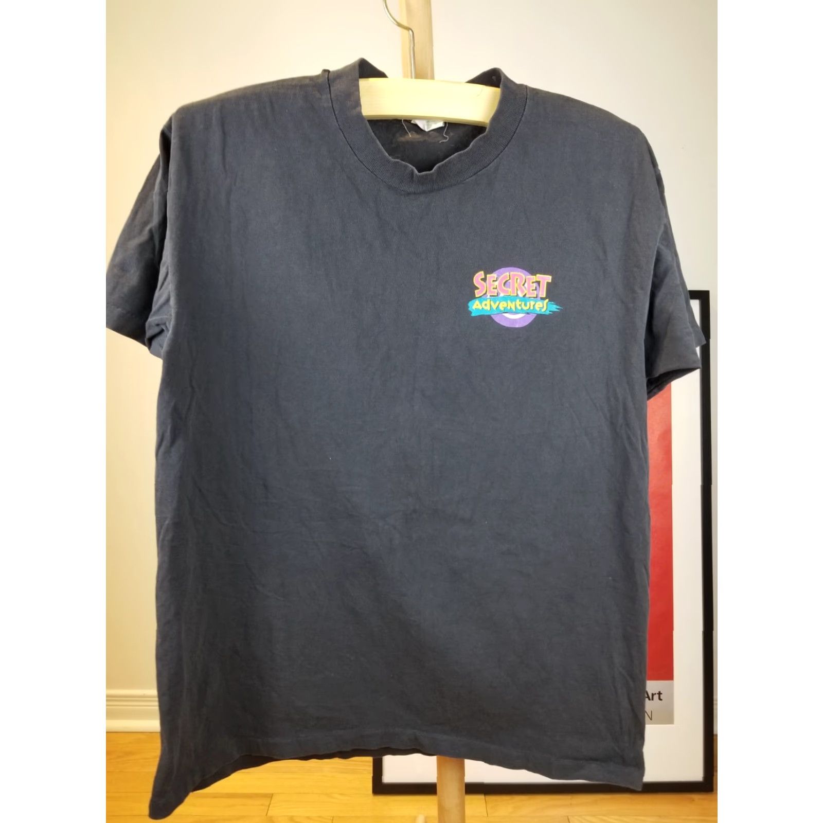 Greats VINTAGE 90' IT'S NO SECRET WITH JESUS YOU FIND GREAT ADVENTURE T-SHIRT SZ LARGE Mens T-Shirt Black 21 INCH 28 INCH Size US L / EU 52-54 / 3 - 2 Thumbnail