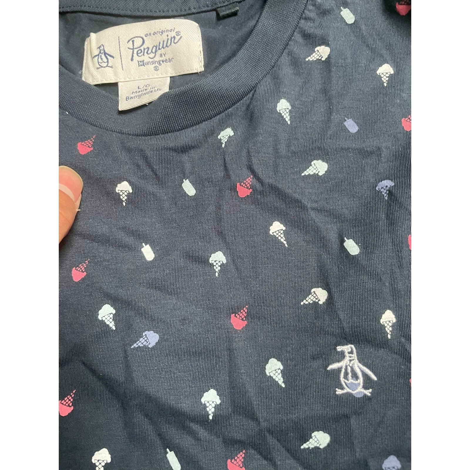 Original Penguin Penguin Ice Cream Monogram Tshirt Size Large Mens Navy Size US L / EU 52-54 / 3 - 3 Thumbnail