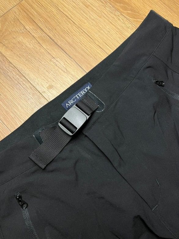 Arc'teryx Arc'teryx Women's M Black Softshell Pants - New with Tags Size 32" / US 10 / IT 46 - 5 Thumbnail