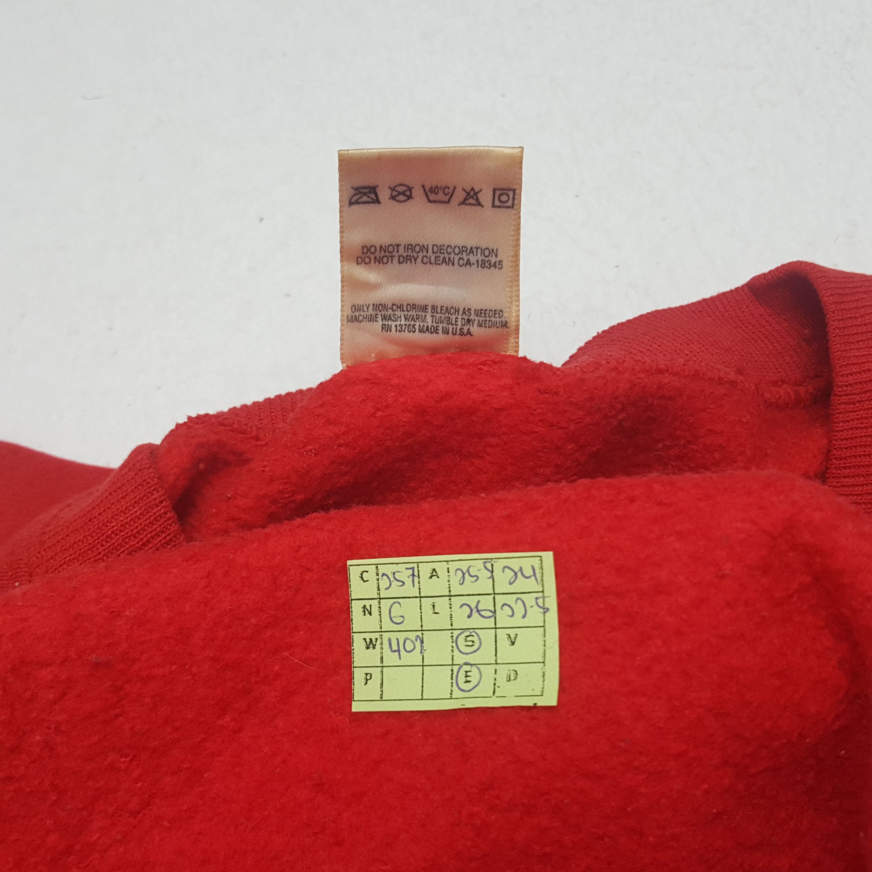 Petrol Industries × Vintage Vintage 90's Chevron American Company Brand Sweatshirt Size US XL / EU 56 / 4 - 7 Thumbnail