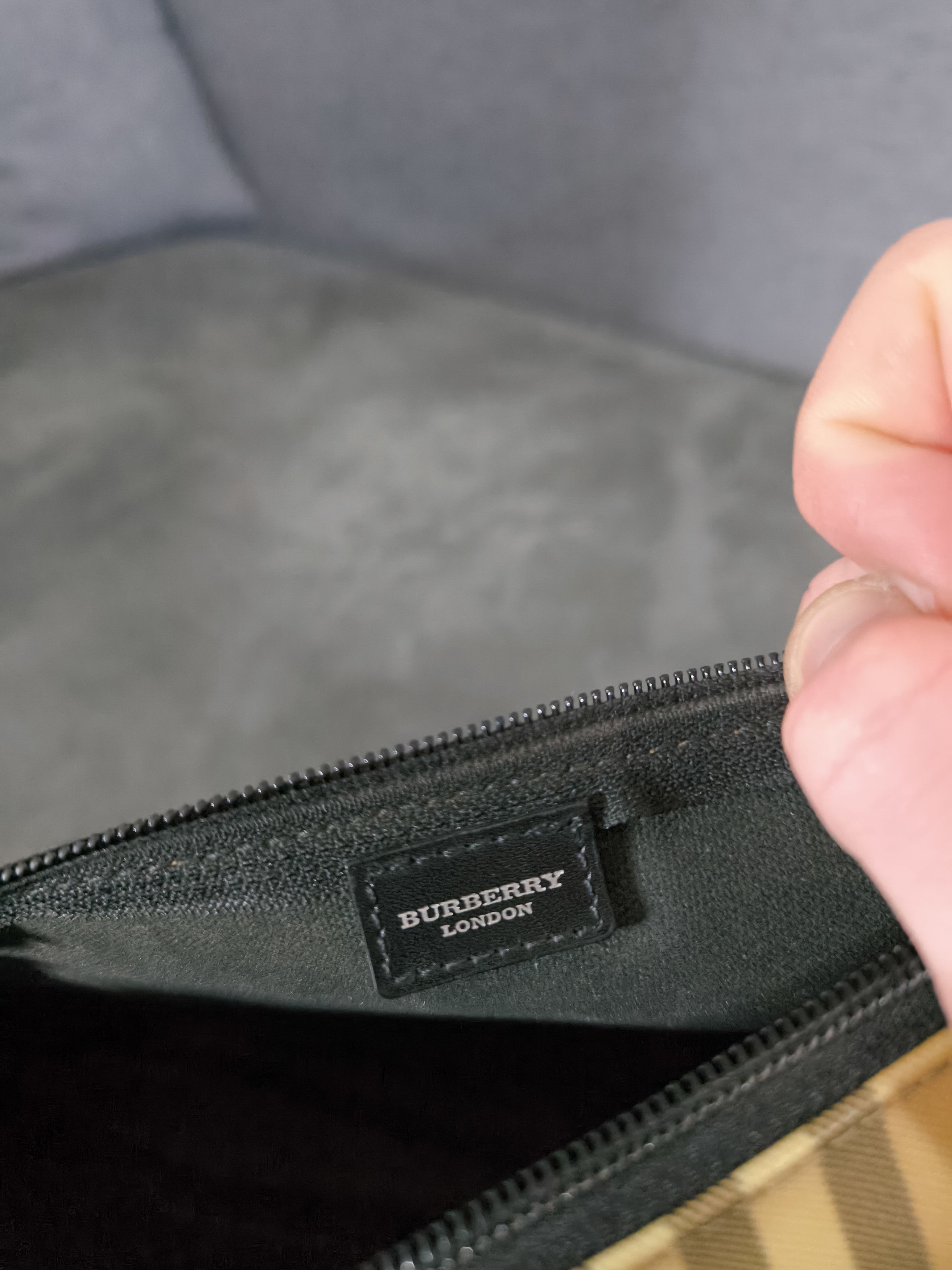 Burberry BURBERRY canvas Pochette Shoulder Bag Vintage Rare Size ONE SIZE - 13 Thumbnail