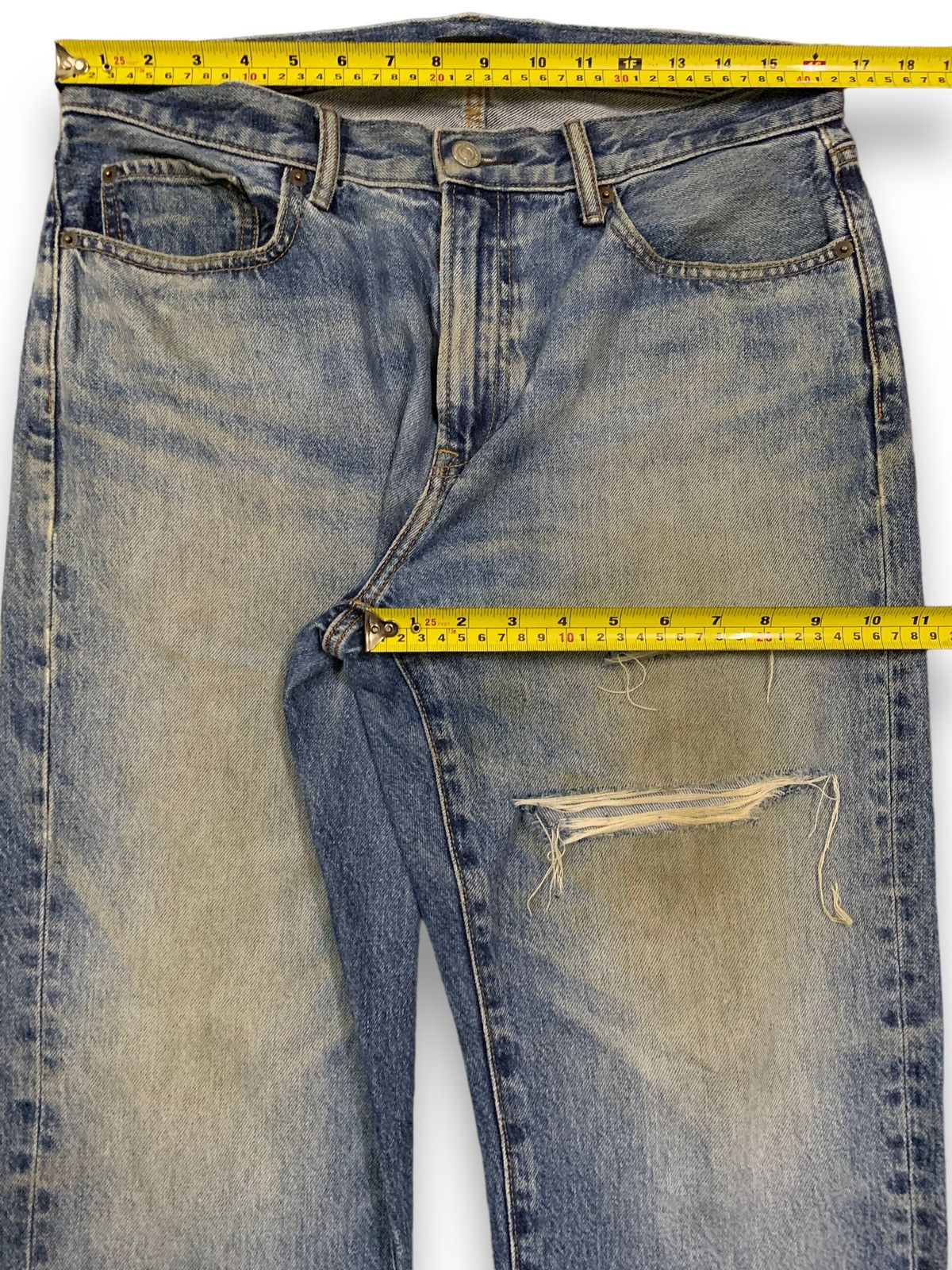 Uniqlo Vintage Uniqlo Dirt Mud Wash Straight Leg Distressed Jeans Size US 33 - 13 Thumbnail