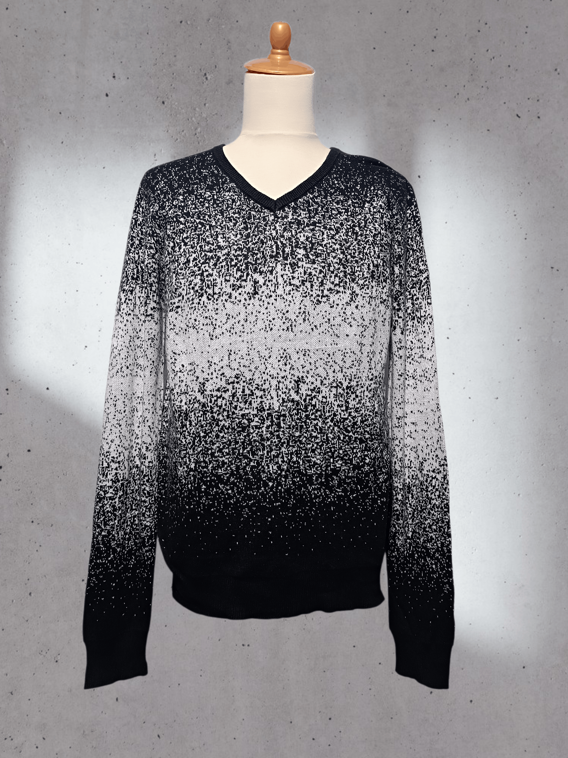 In The Attic In The Attic Homme V-Neck Knit Size US L / EU 52-54 / 3 - 1 Thumbnail