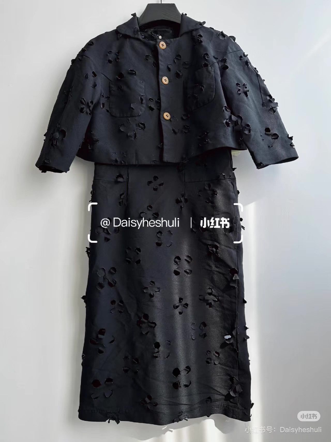 Comme des Garcons Comme des Garçons Comcom Petal Hollow-out Cropped Jacket。Ｑ24 Size XS / US 0-2 / IT 36-38 - 4 Thumbnail