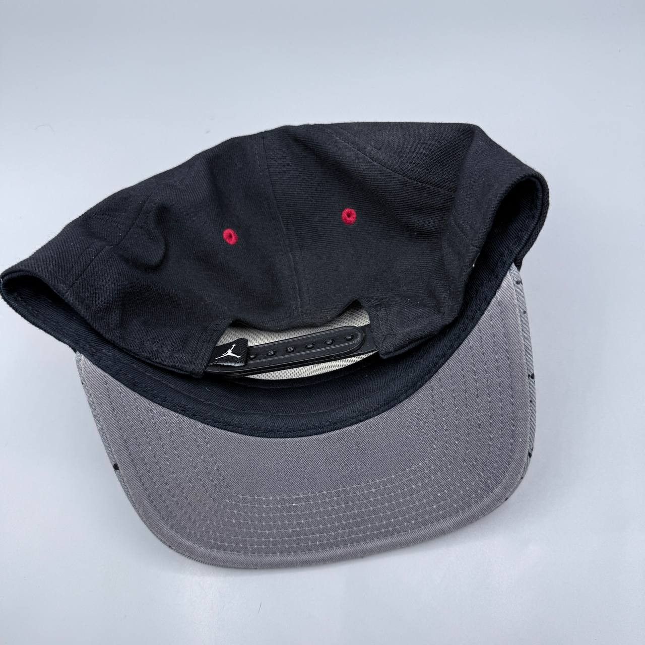 Jordan Brand Air Jordan Flight Hat Men Black Gray Jumpman Snap Back Cap Size ONE SIZE - 7 Thumbnail