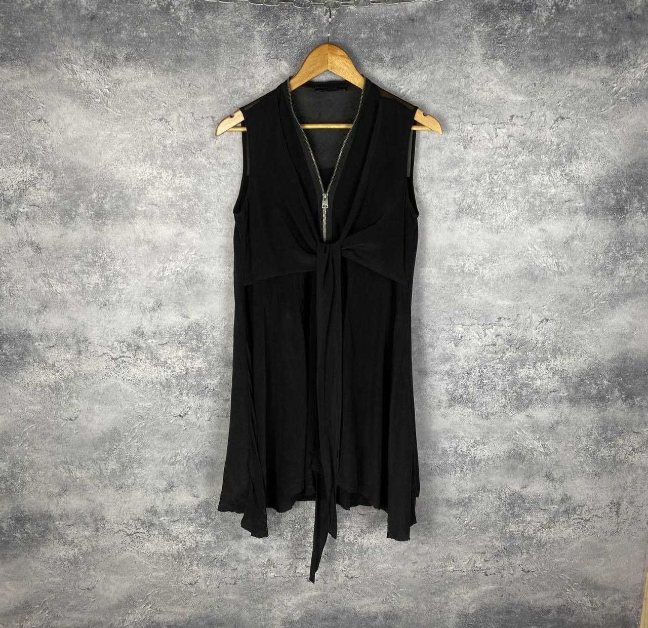 Allsaints Allsaints Dress Women's Size S Silk Black Sleeveless Size S / US 4 / IT 40 - 1 Thumbnail
