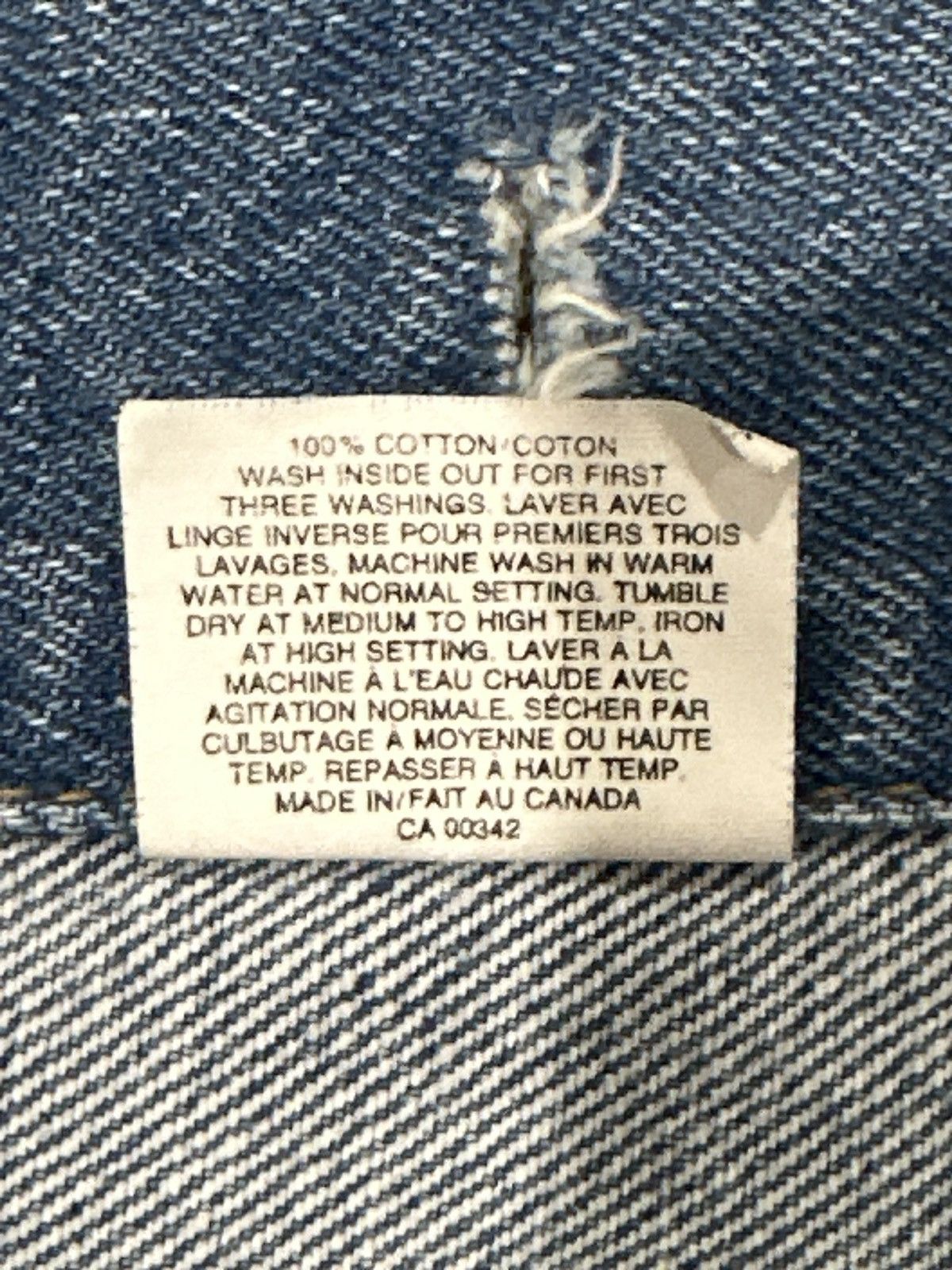 Levi's × Levi's Vintage Clothing × Vintage Vintage Levi’s 75505-0212 Denim Jacket – Near New - Size 46 Size US S / EU 44-46 / 1 - 4 Thumbnail