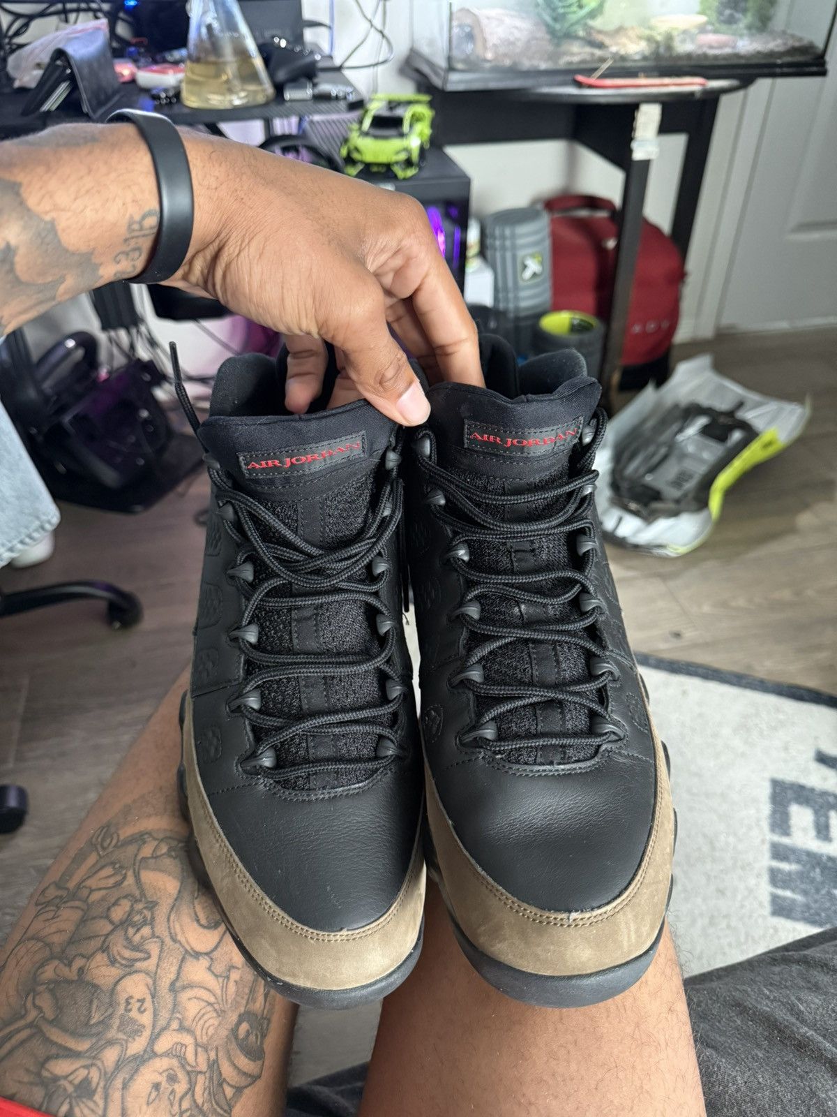 Jordan Brand Jordan 9 olives Size US 13 / EU 46 - 4 Thumbnail
