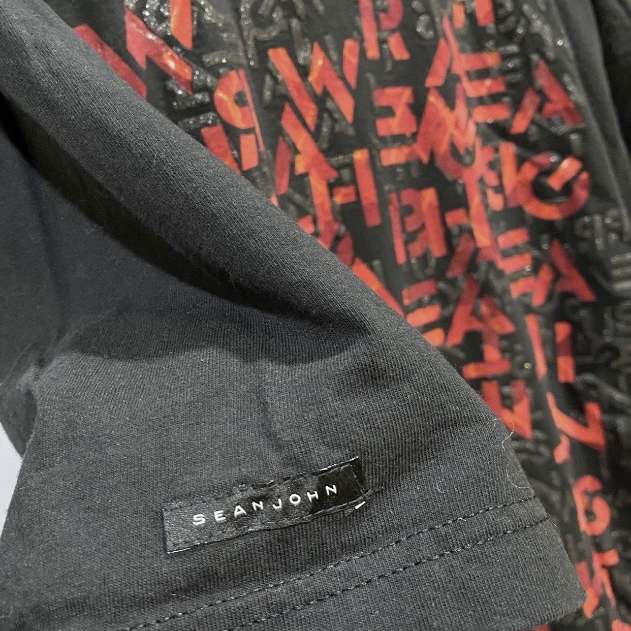 Sean John × Vintage Vintage Y2K Sean John Alphabet Matrix Graphic Tshirt Size US XXL / EU 58 / 5 - 4 Thumbnail