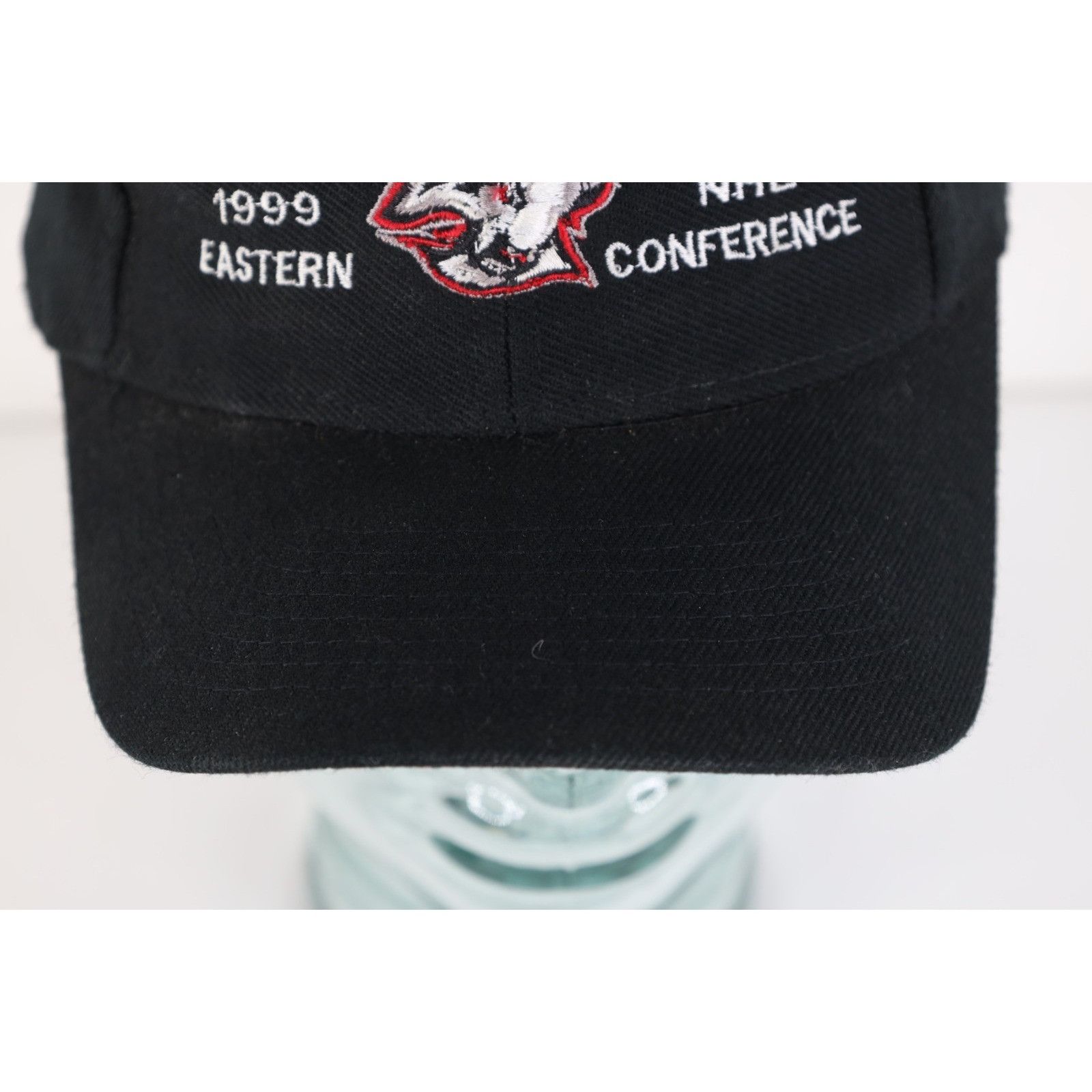Vintage Vintage 1999 Eastern Conference Champs Buffalo Sabres Hat Size ONE SIZE - 3 Thumbnail