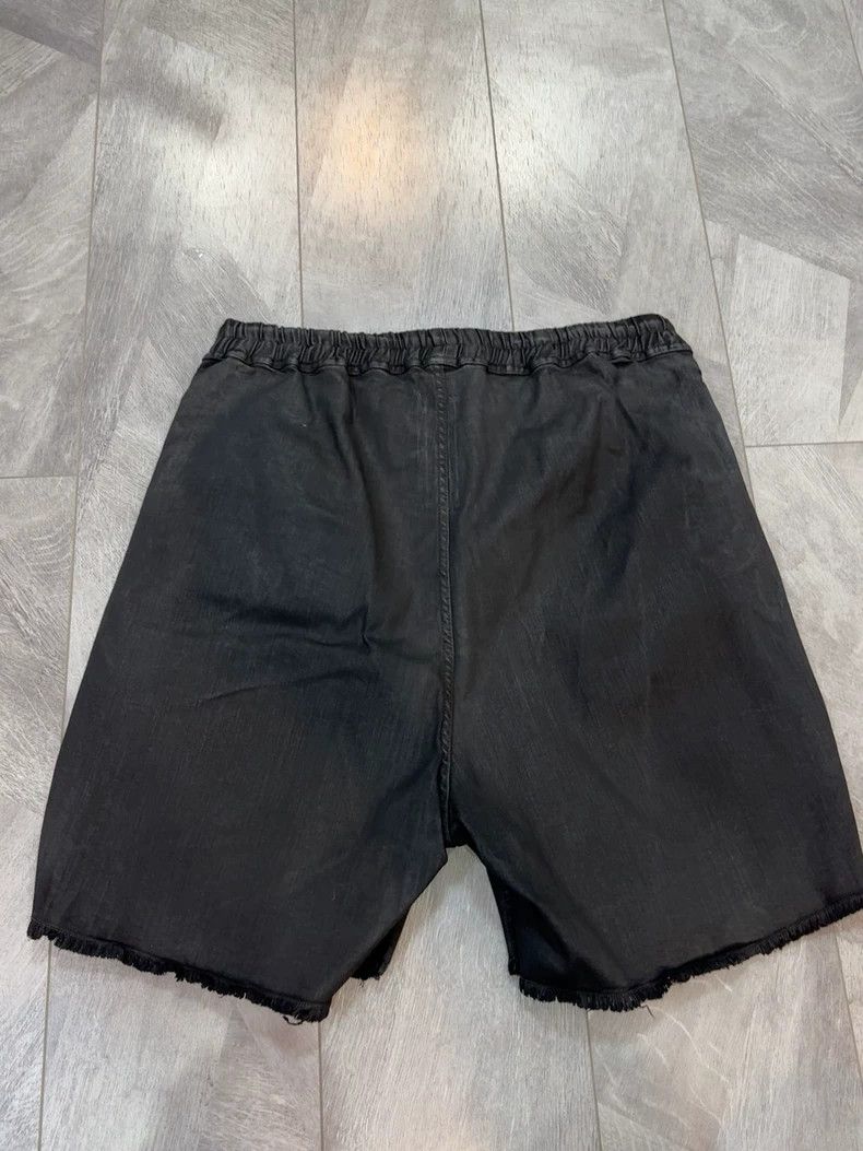 Rick Owens rick owens Raw edge waxed black wax waxed waxed denim shor Size US 34 / EU 50 - 4 Thumbnail