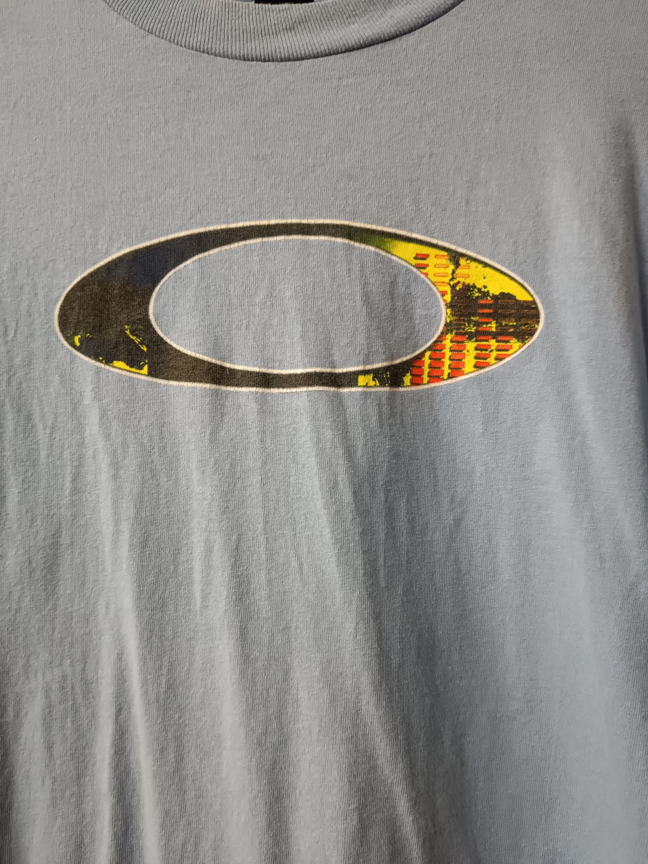 Oakley Center Logo Size US M / EU 48-50 / 2 - 2 Thumbnail