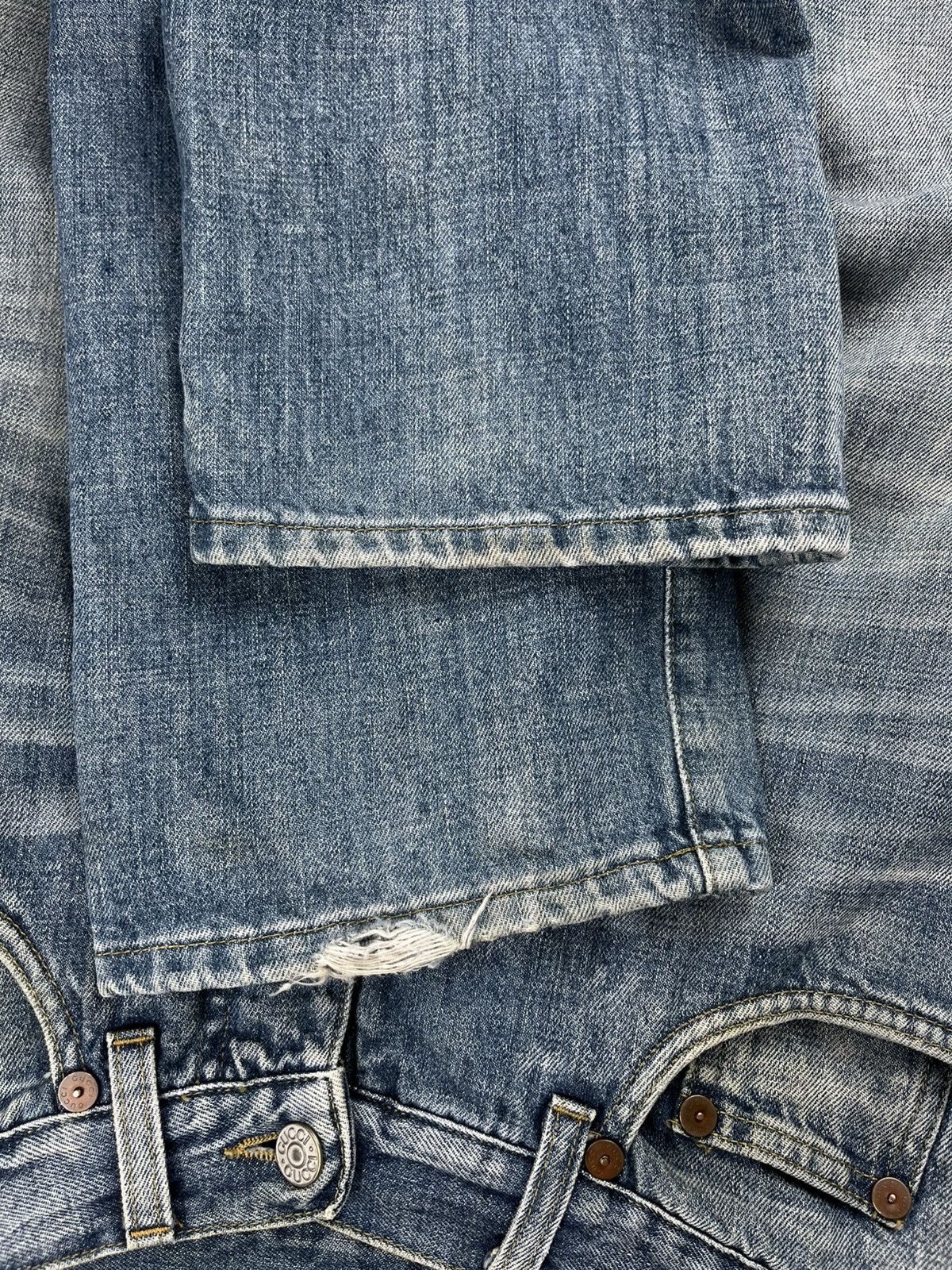 Gucci Gucci Tom Ford Vintage Lightwash Faded Blue Denim Jeans Size US 28 / EU 44 - 7 Thumbnail