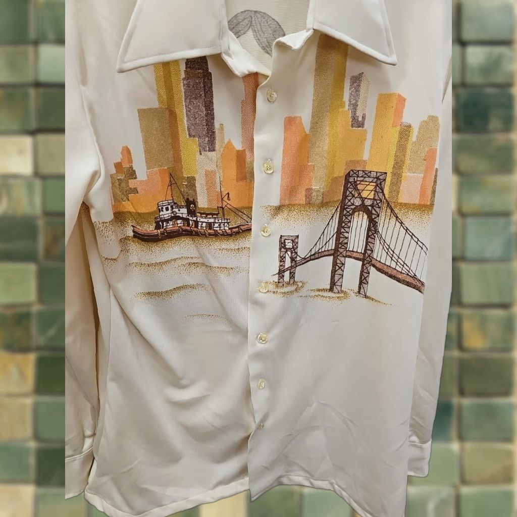Vintage VINTAGE NY City Skyscraper Print Shirt Men’s 70s 1970s Polyester Long Sleeve Button-Front L Blue NY Disco Mens Size US L / EU 52-54 / 3 - 1 Thumbnail