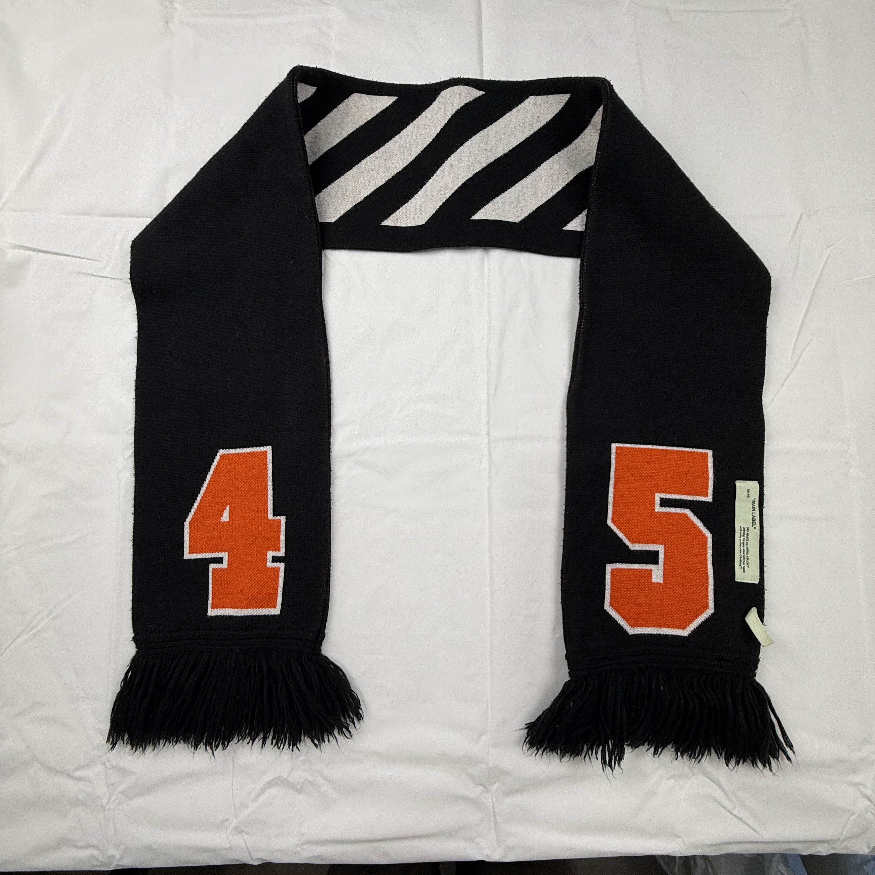 Off-White Off-White Virgil Abloh Scarf Diagonal Stripes Varsity Logo Size ONE SIZE - 6 Thumbnail
