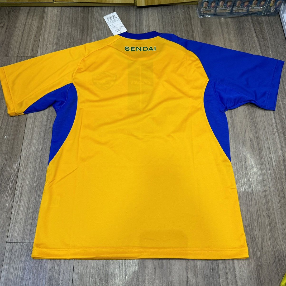 Sports Specialties Sendai Vegalta 09/10 home shirt Size US L / EU 52-54 / 3 - 2 Thumbnail