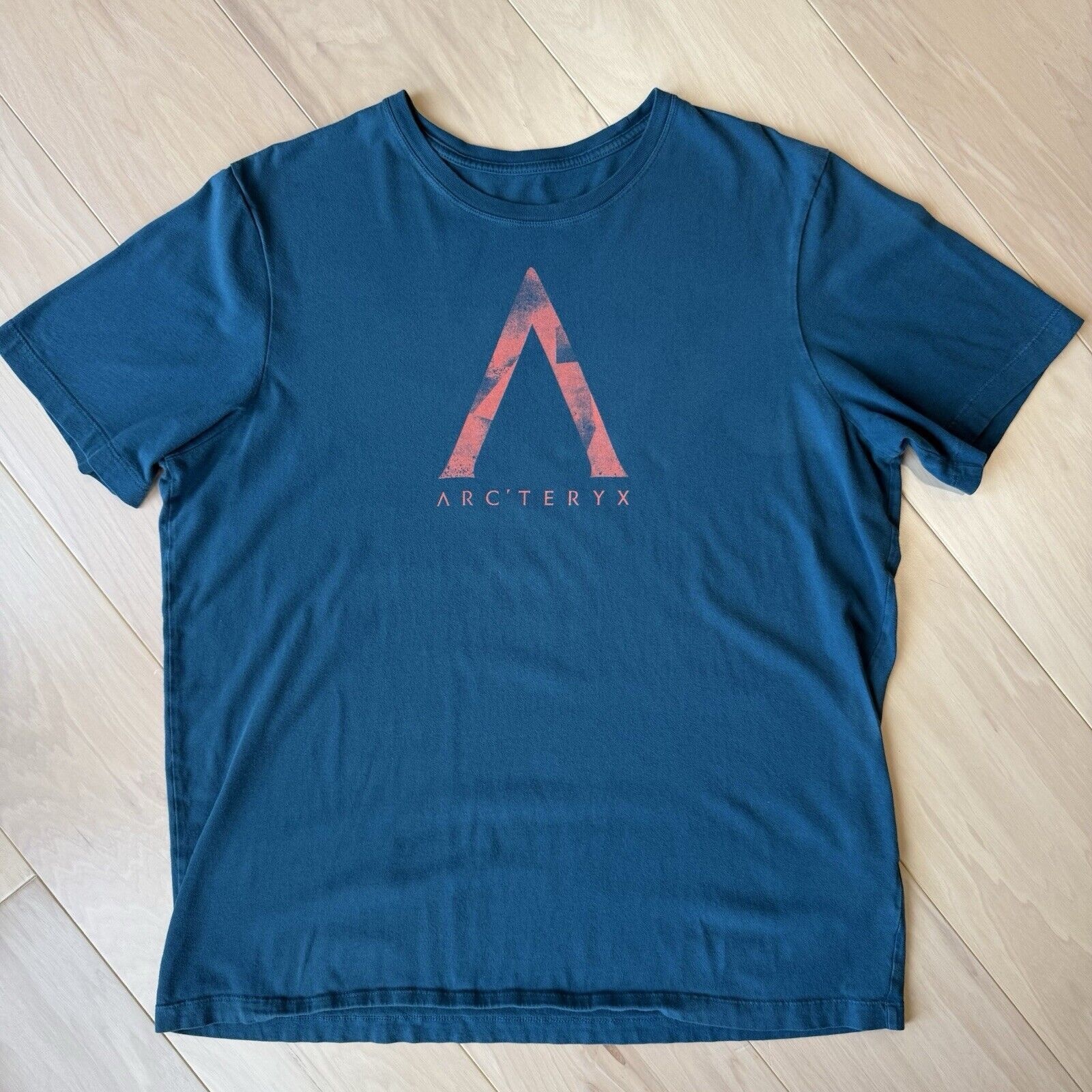Arc'teryx Arc'teryx Shirt XL Blue Casual Sportswear Outdoors Colorado Size US XL / EU 56 / 4 - 2 Thumbnail