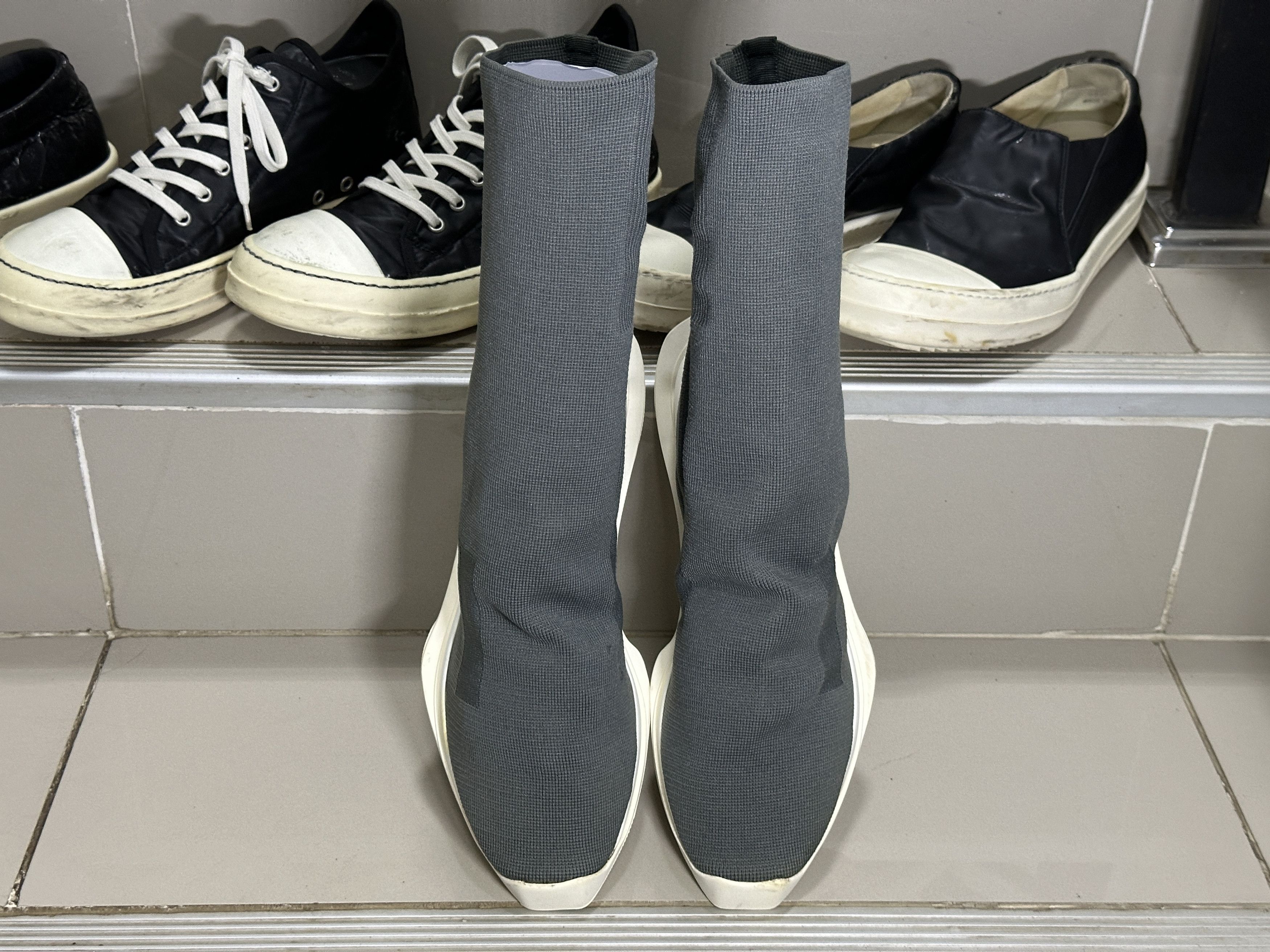 image of Rick Owens Drkshdw Runner Stretch Sock Shoes in Grey, Men's (Size 7)