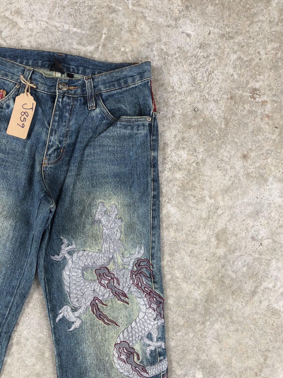 Japanese Brand Japanese Gumu Dragon Embroidered Jeans Distressed Jeans Size US 31 - 5 Thumbnail