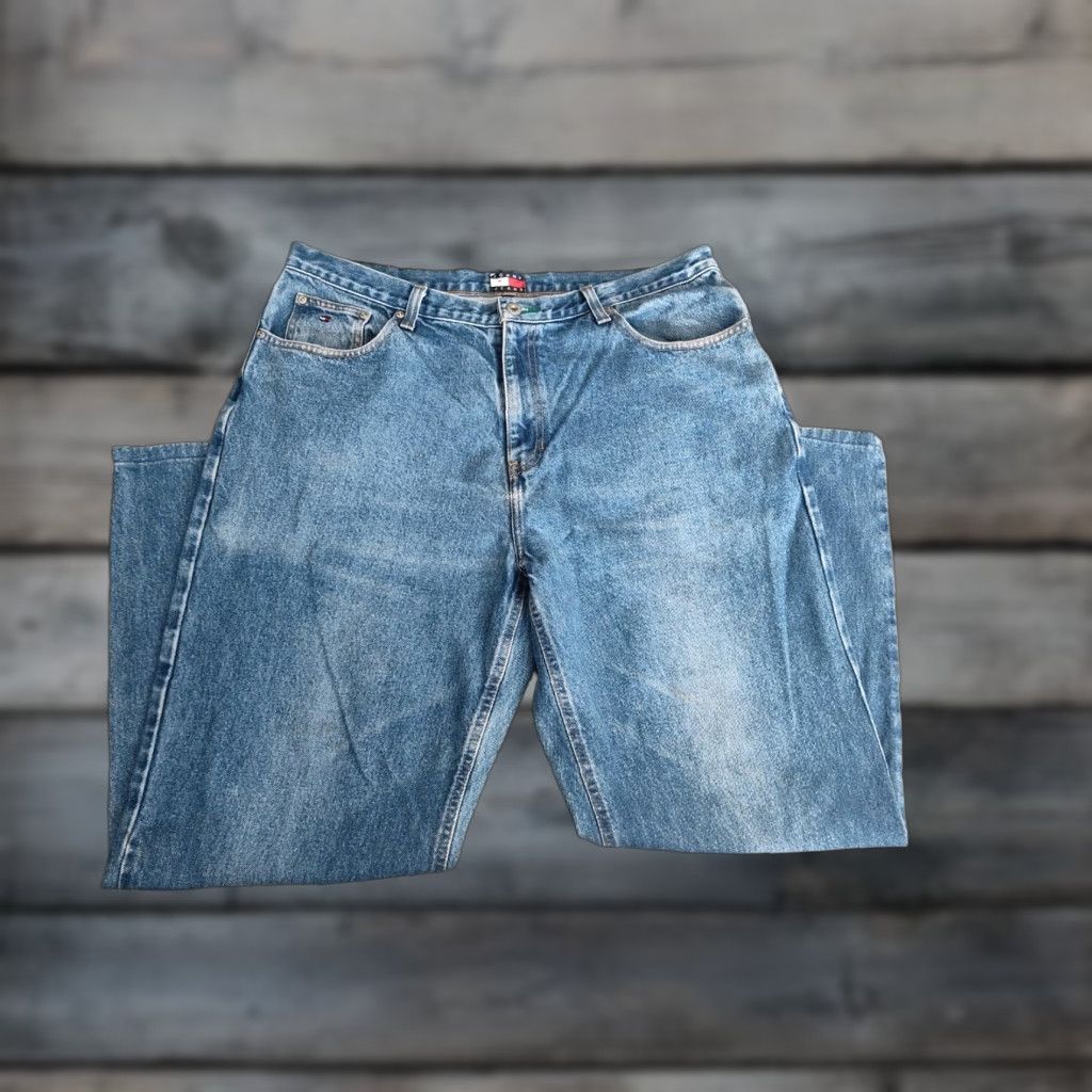 Tommy Hilfiger VINTAGE Tommy Hilfiger Jeans Men 38x29 Cotton Straight Blue Medium Wash Bedroom Jeans Mens Size US 38 / EU 54 - 1 Thumbnail