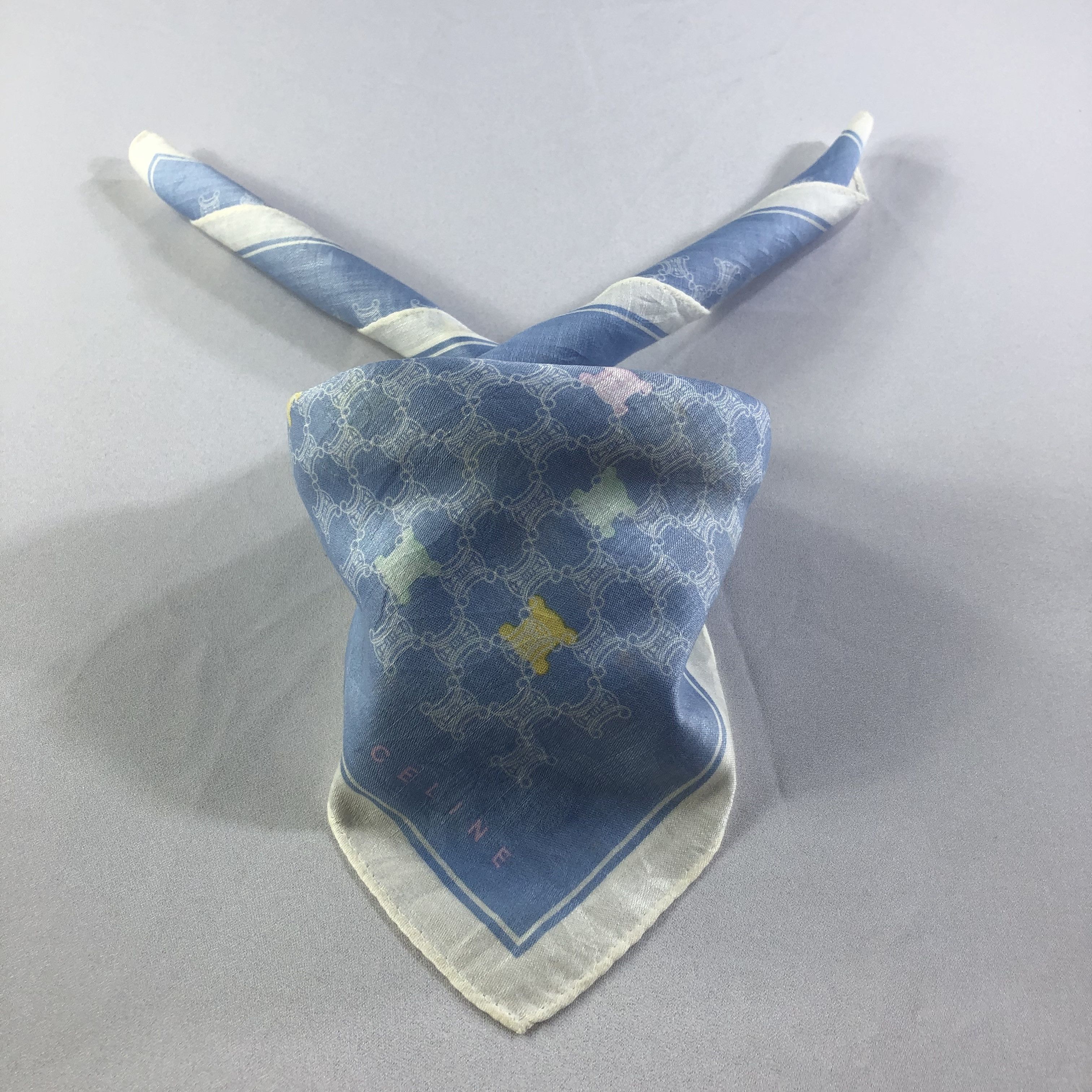 Celine Celine Handkerchief Neckerchief Bandana H1480 Size ONE SIZE - 1 Thumbnail