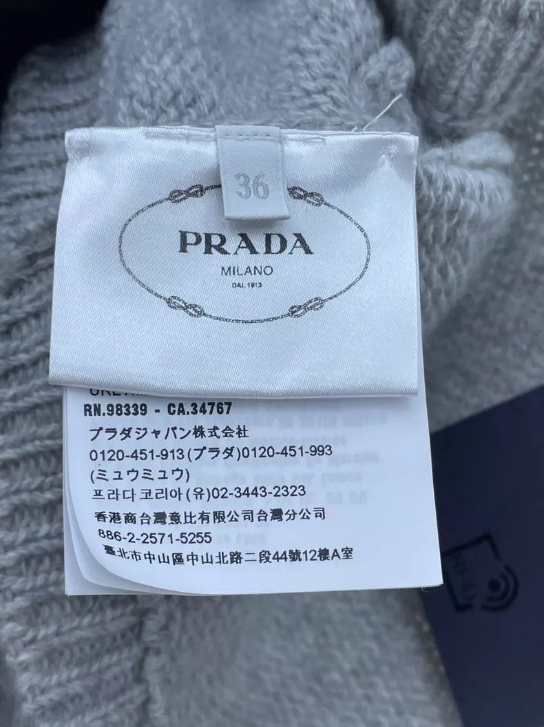 Prada Prada Light gray knitted wool short cardigan jacket 2505-Ne Size XS / US 0-2 / IT 36-38 - 3 Thumbnail