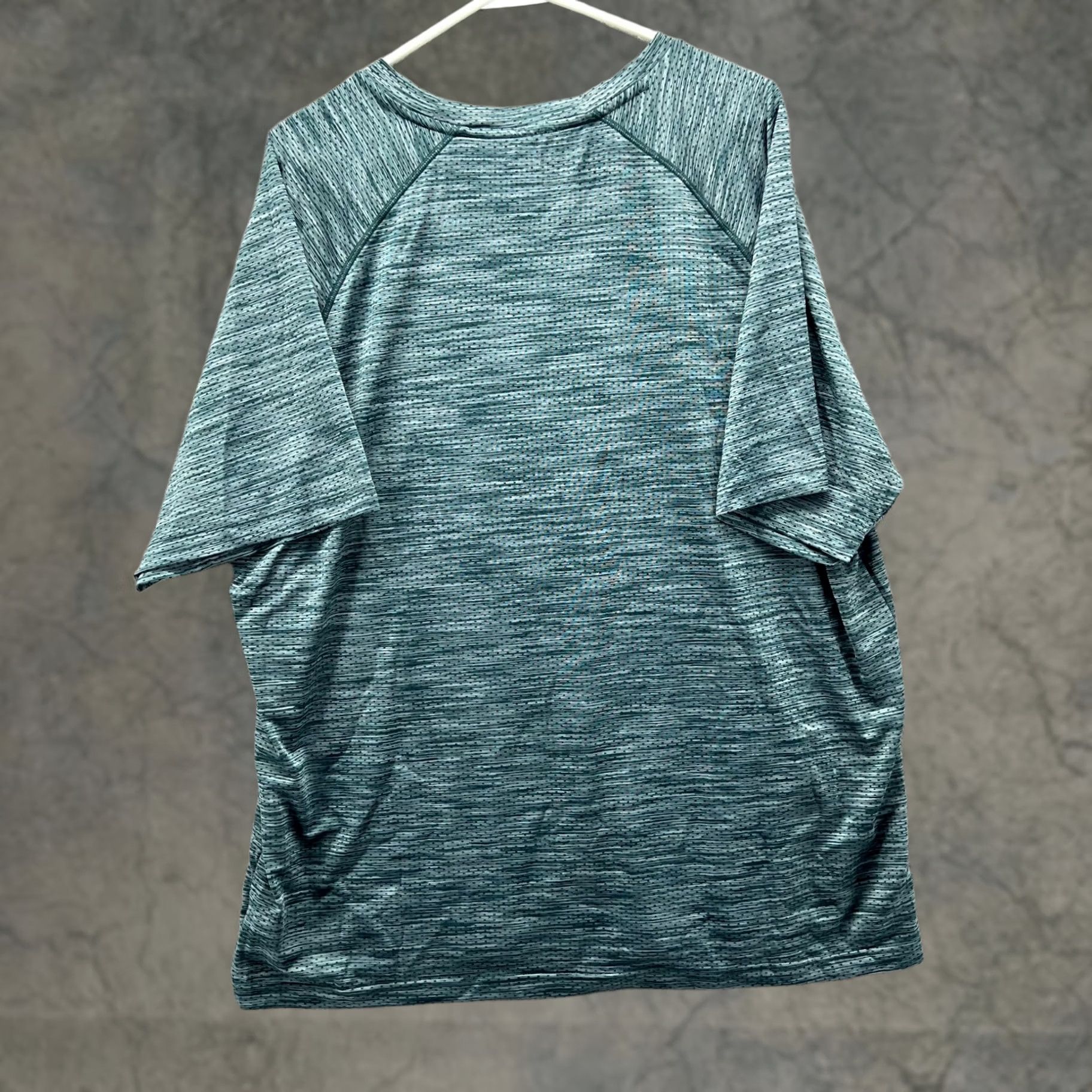 Reebok Reebok Shirt Mens 2XL Green Athletic Jersey Short Sleeve Crew Neck T-Shirt Size US XXL / EU 58 / 5 - 1 Thumbnail
