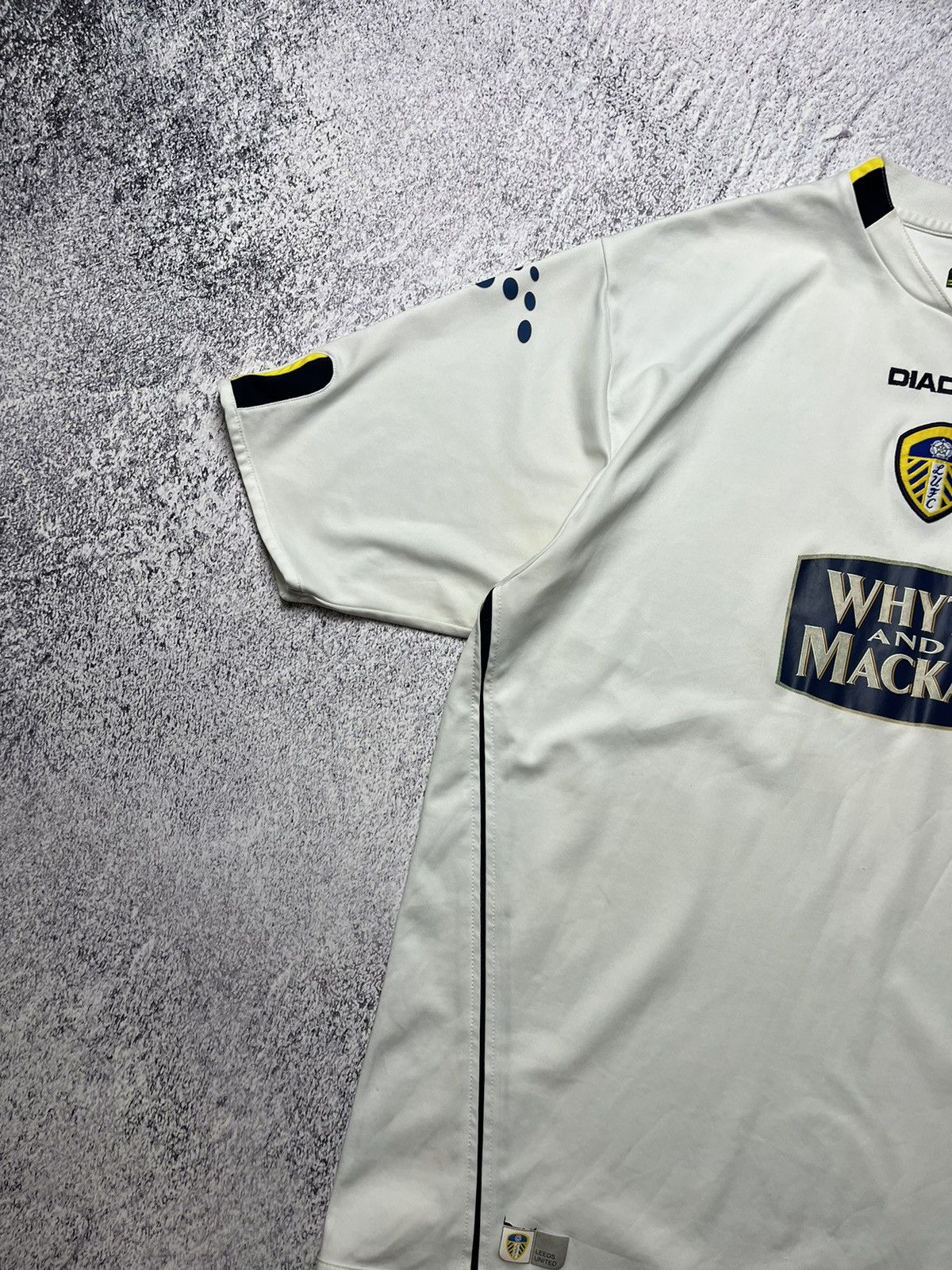 Diadora Vintage Leeds United Home Football Shirt 2004/05 Diadora Size US XL / EU 56 / 4 - 2 Thumbnail