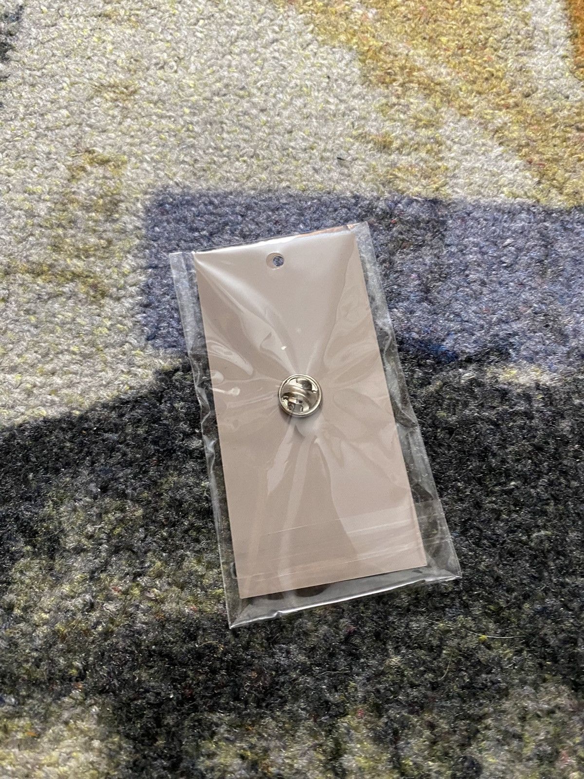 Kith Kith Loyalty Just Us Vitality Tier III Pin Size ONE SIZE - 3 Thumbnail