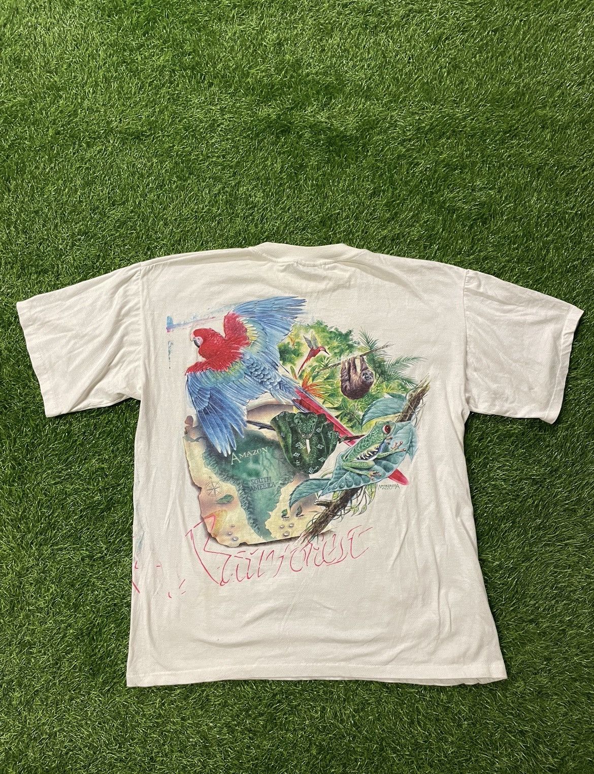 Vintage Vintage Amazon Rainforest Tee Shirt Size XL Size US XL / EU 56 / 4 - 1 Thumbnail