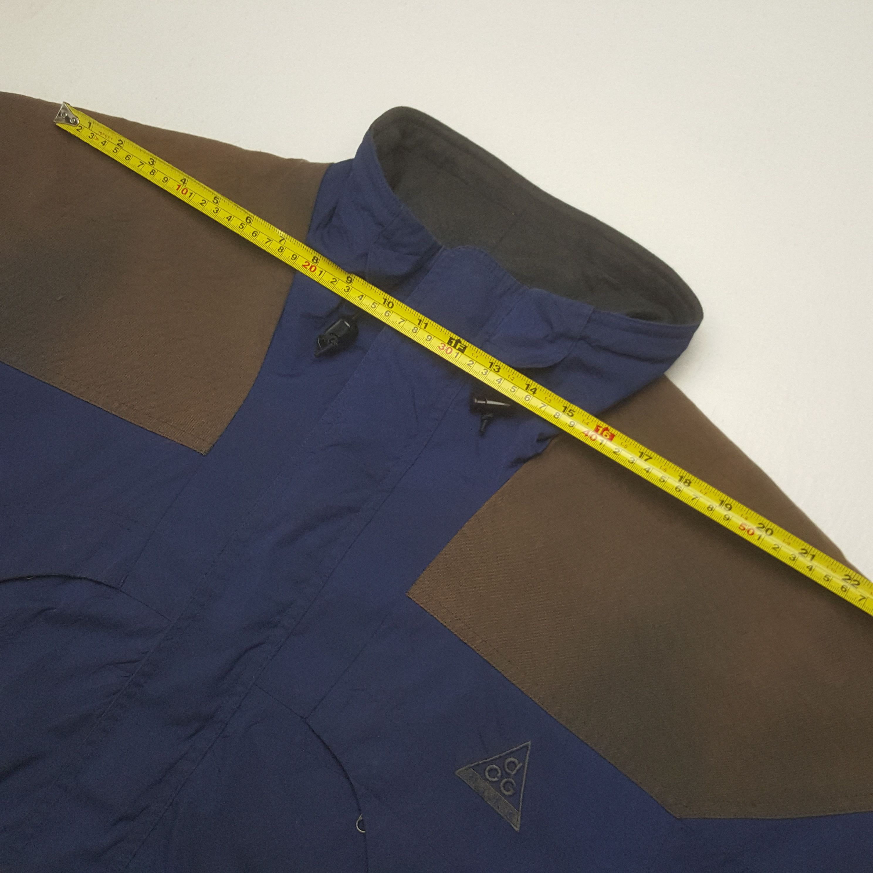 Nike ACG Vintage Nike ACG Windbreaker Sport Jacket Size US L / EU 52-54 / 3 - 8 Thumbnail