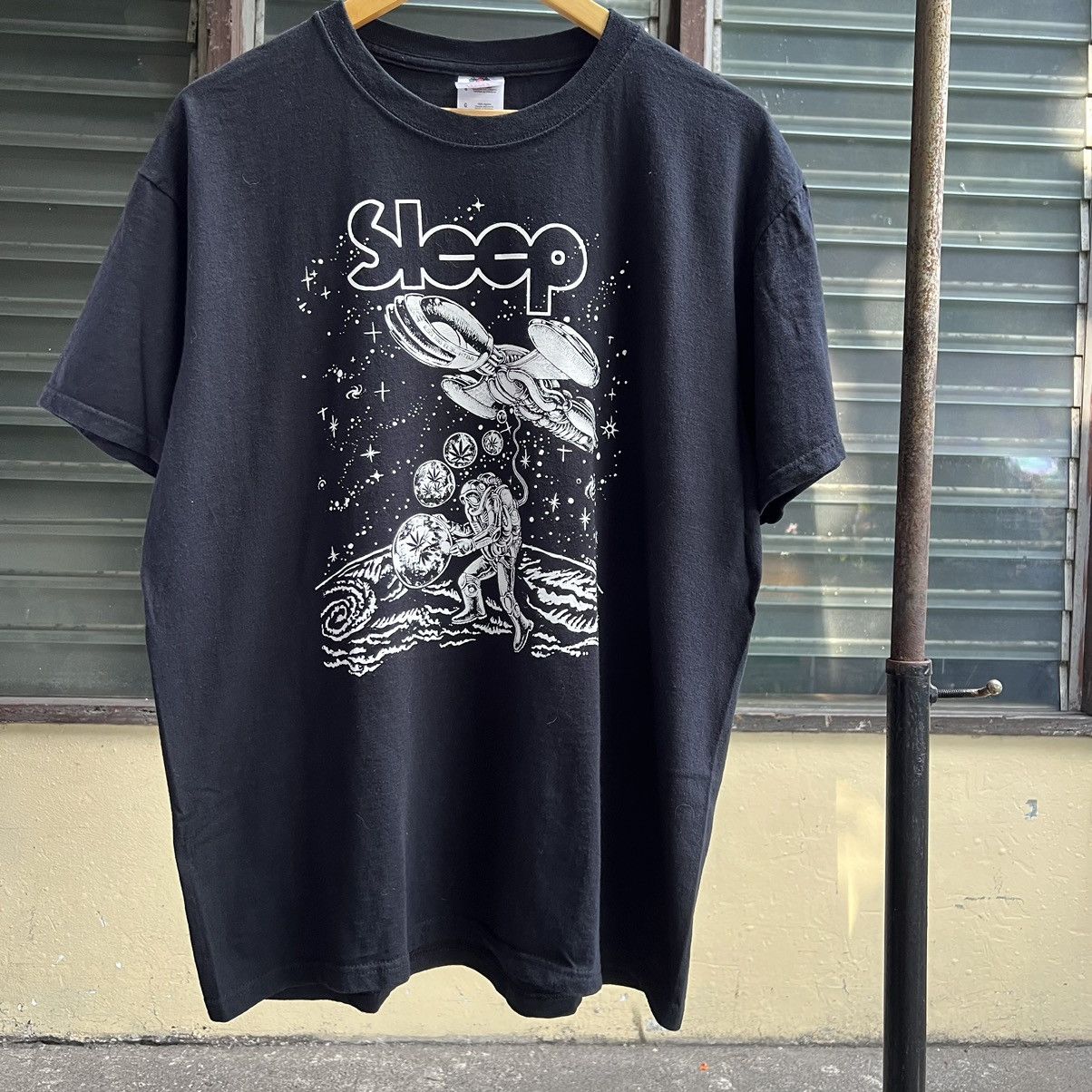 Band Tees VTG Sleep 2010 Marijuanaut’s Return Band Tour Tee Shirt Size US L / EU 52-54 / 3 - 2 Thumbnail
