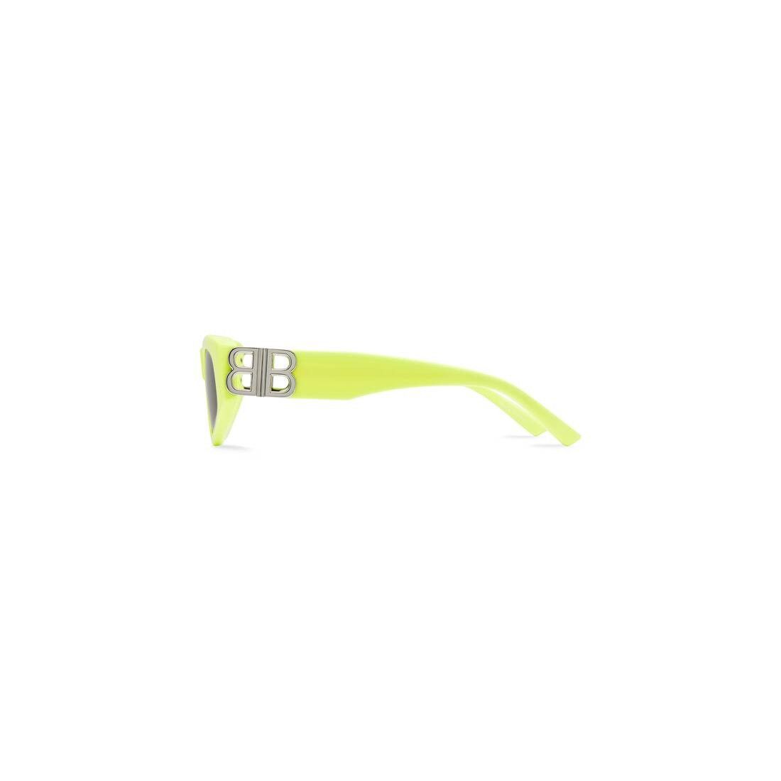 Balenciaga o1la1rc1a0725 Size: OS / Dynasty D-Frame Sunglasses Yellow Size ONE SIZE - 3 Thumbnail