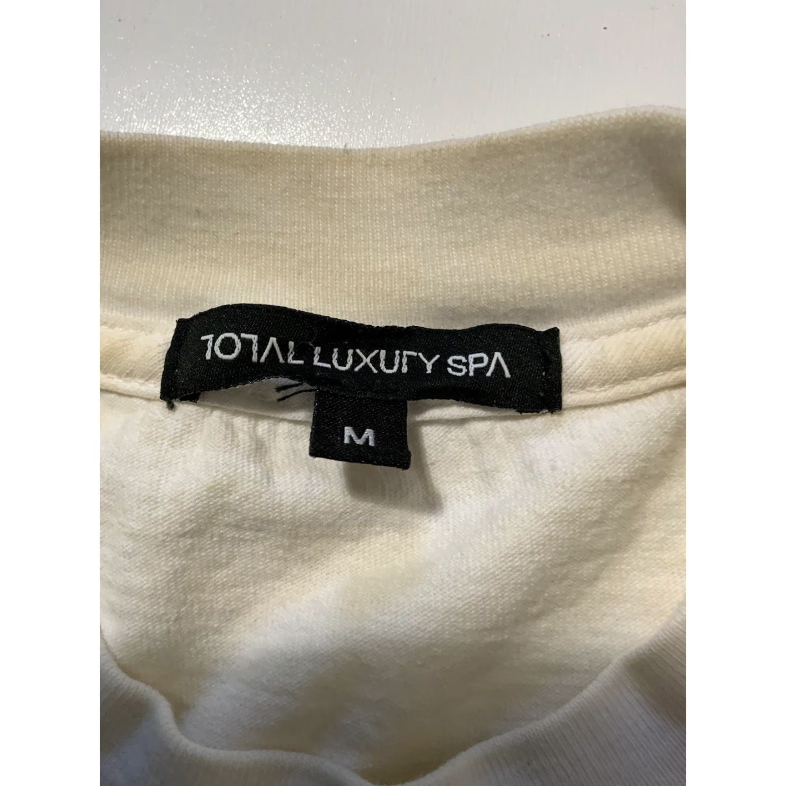 Vintage Total Luxury Spa Streaming Channels Of Consciousness L/S Graphic T-Shirt Sz. M Mens White Size US M / EU 48-50 / 2 - 7 Thumbnail