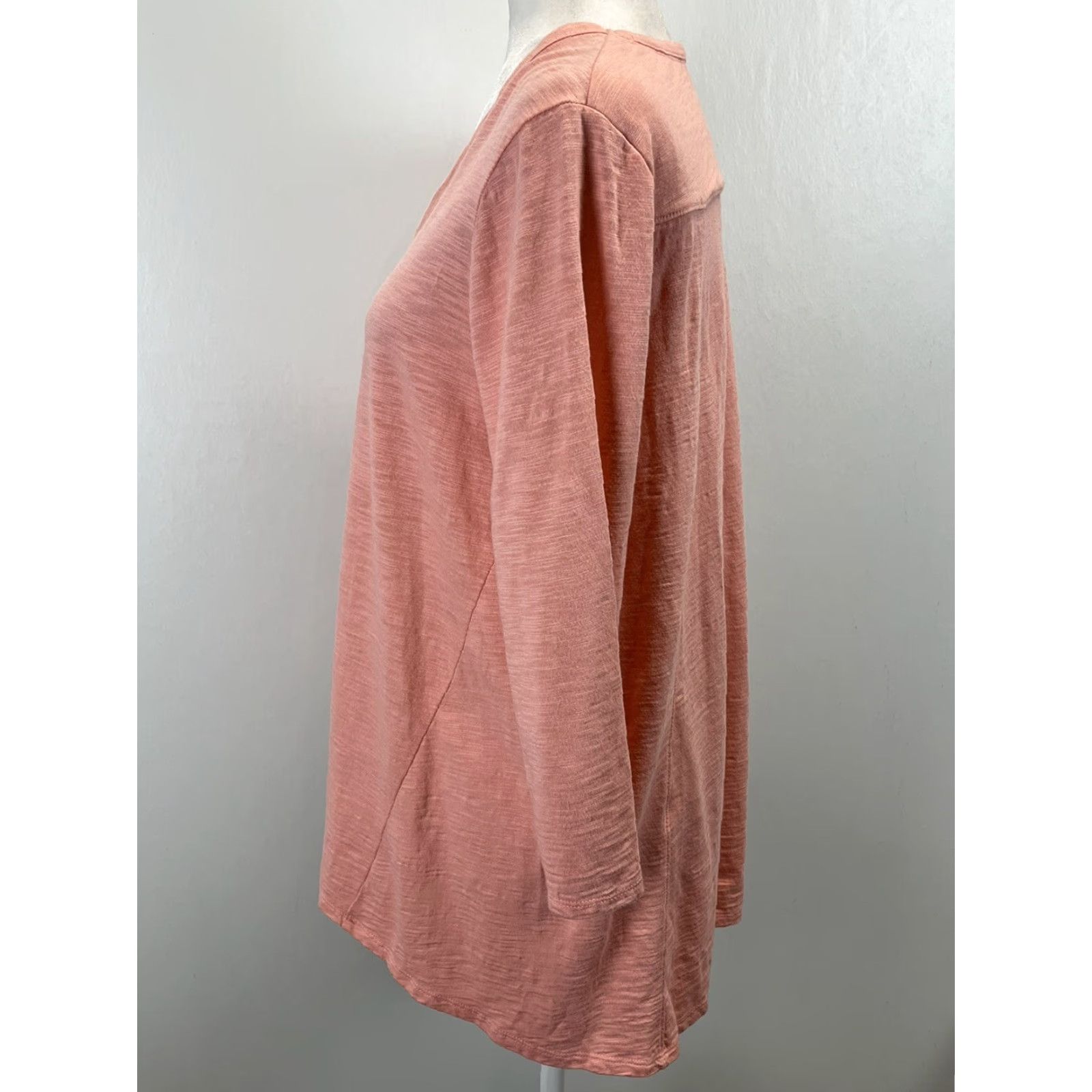 Vintage CHICOS The Ultimate Tee Tunic Shirt Shirt Women's M Pink 3/4 Sleeve Scoop Neck Casual Tunic Modern Classic Ladies - Womens Size M / US 6-8 / IT 42-44 - 2 Thumbnail