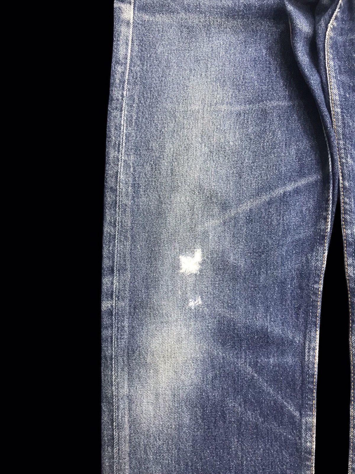 Levi's 💥90s Style💥Vintage Levis 501 Blue Wsh Distrssed Denim F242 Size US 31 - 6 Thumbnail