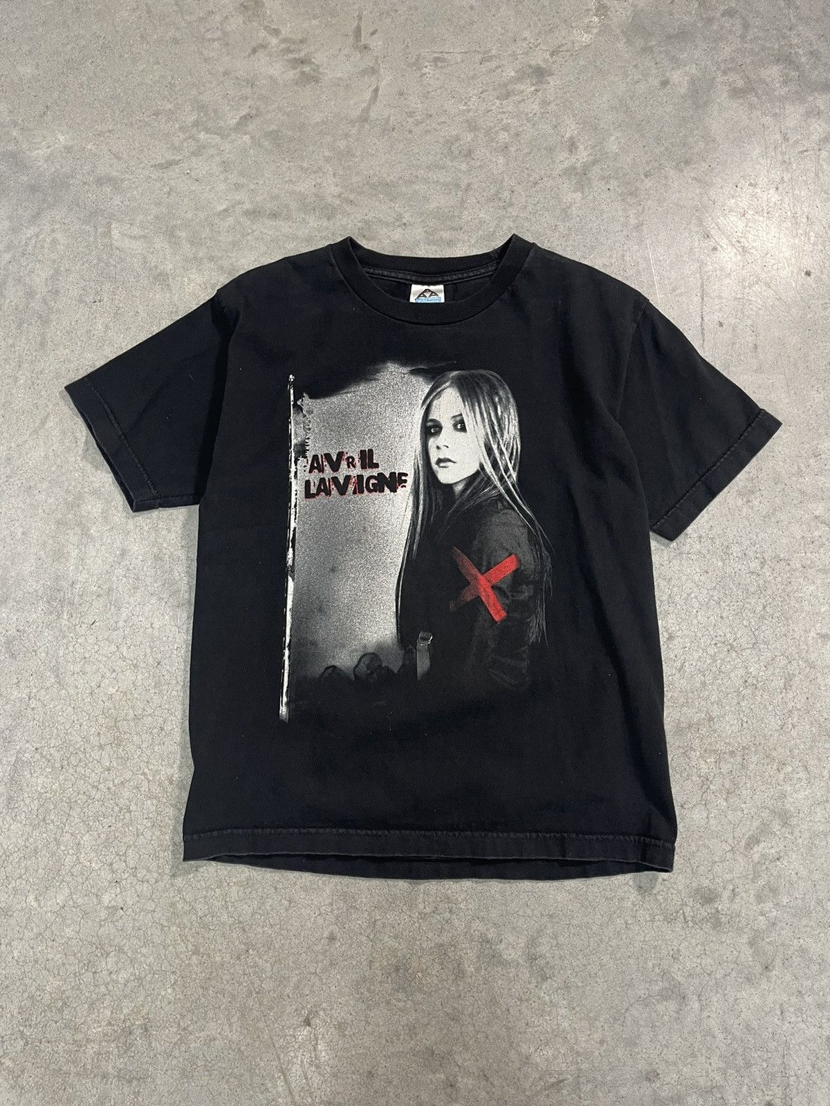 Avril Lavigne Under My Skin | Grailed