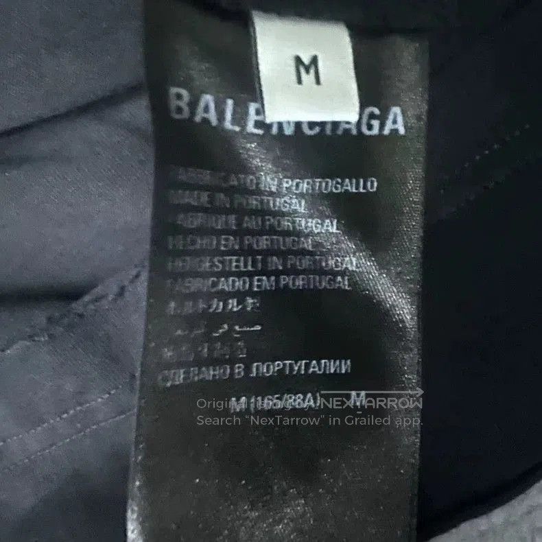 Balenciaga Balenciaga Logo Print Distressed Short Sleeve Tee. Size US M / EU 48-50 / 2 - 5 Thumbnail