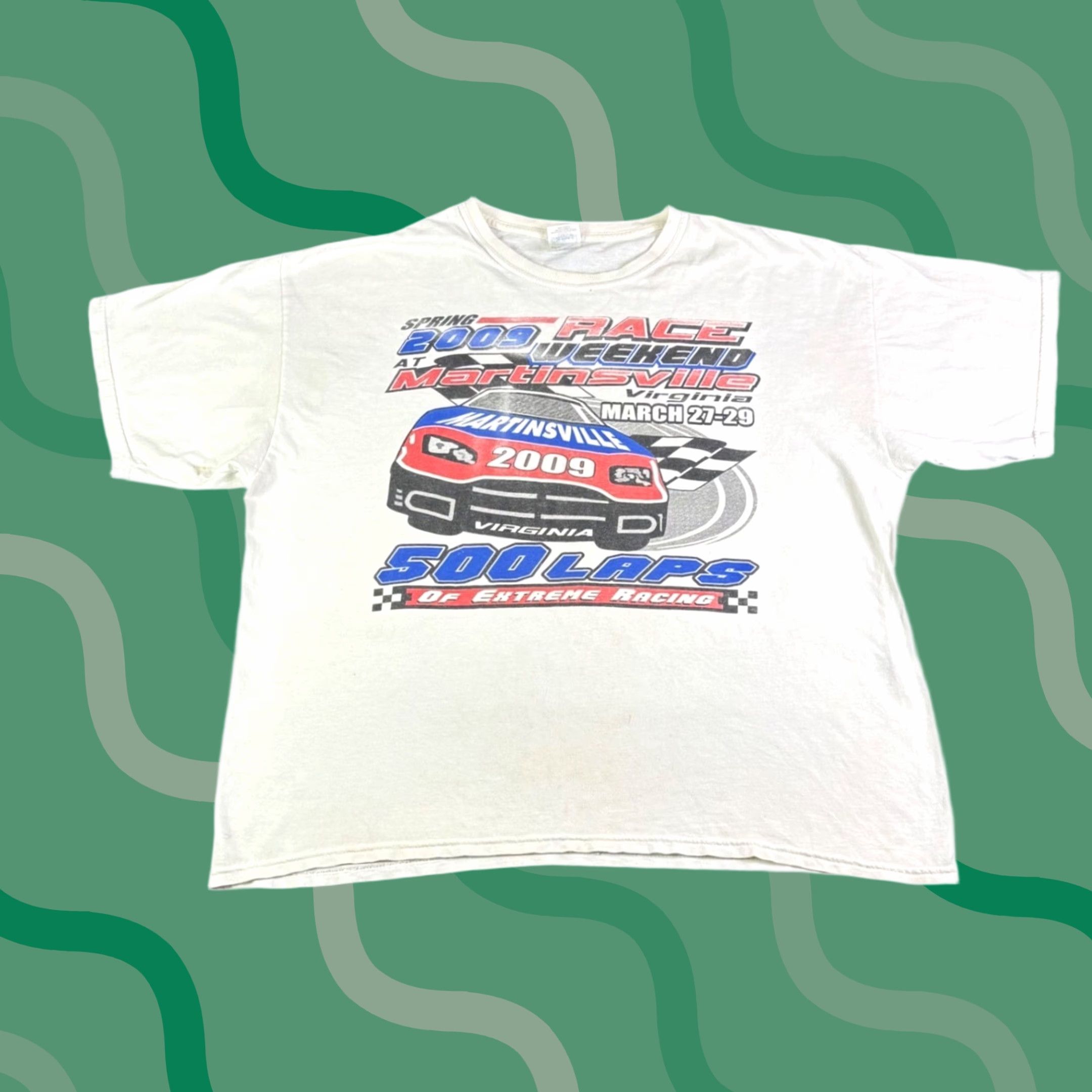 Gildan VINTAGE 2009 Martinsville 500 Laps NASCAR T-Shirt Mens XL White NASCAR Schedule Shirt Size US XL / EU 56 / 4 - 1 Thumbnail