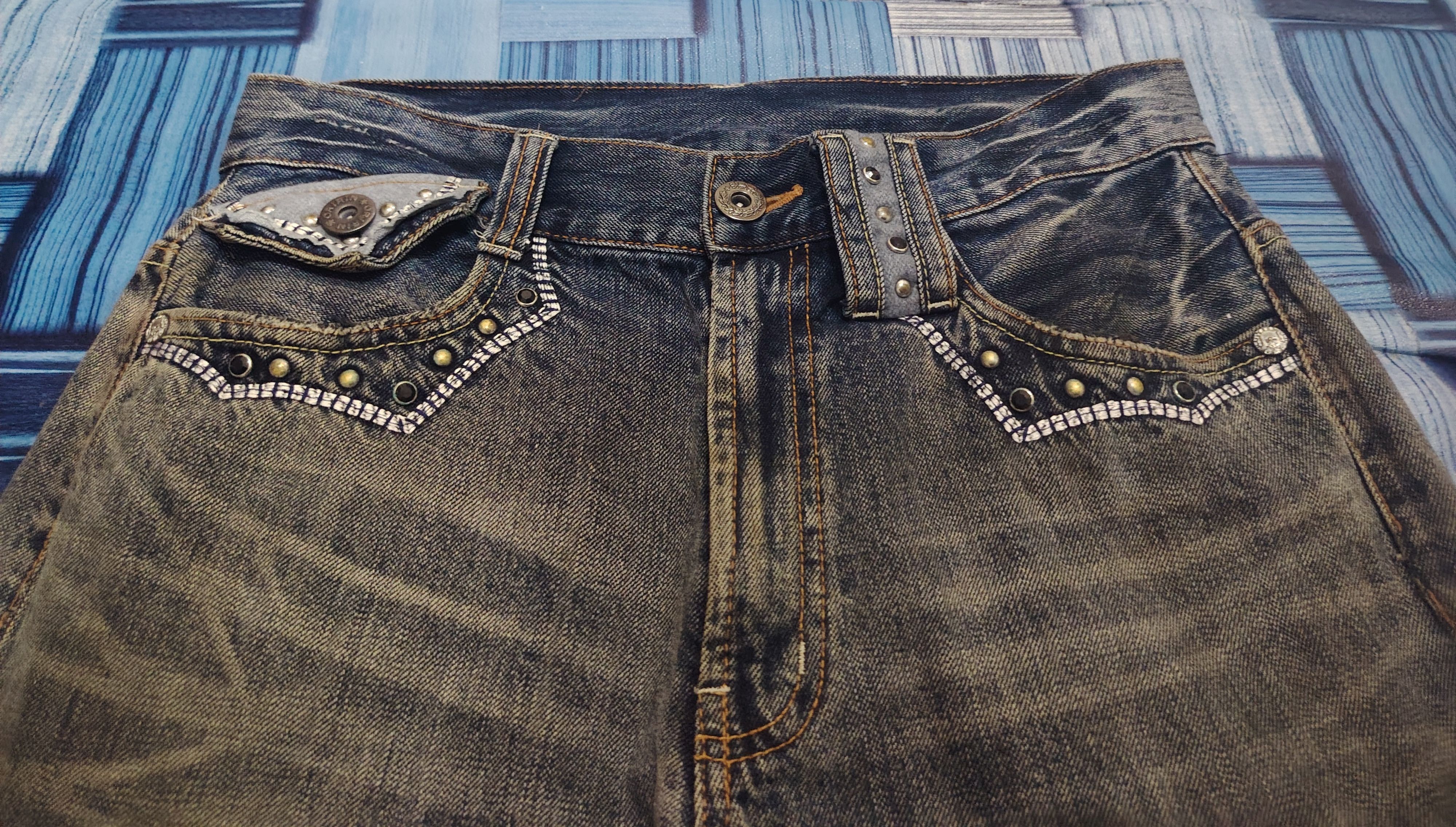 Tornado Mart Japanese Oririn Buckle Back Flared Jeans Distressed Denim Size US 31 - 11 Thumbnail