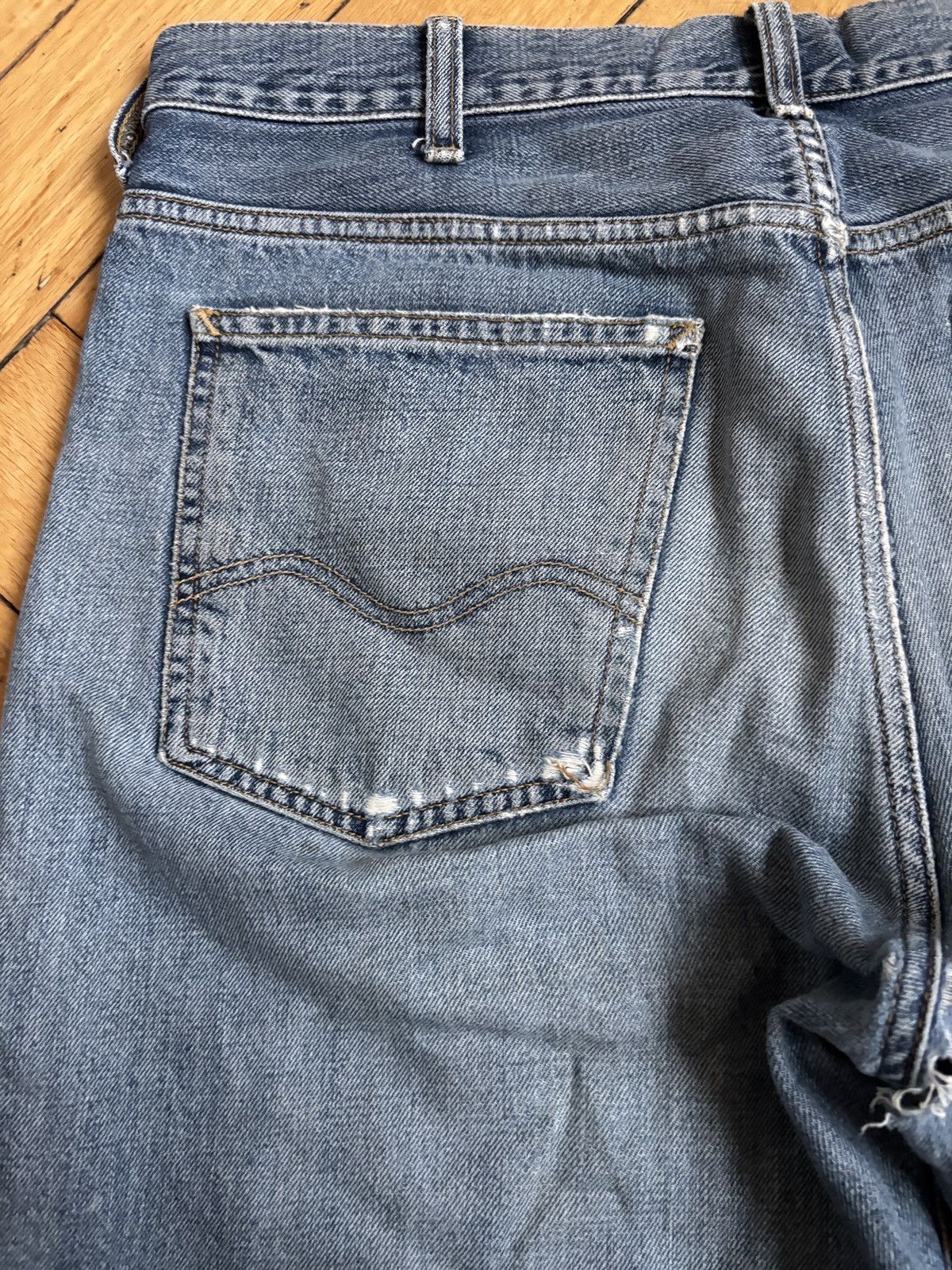 Carhartt Carhartt Distressed Vintage Jeans Size US 33 - 10 Thumbnail