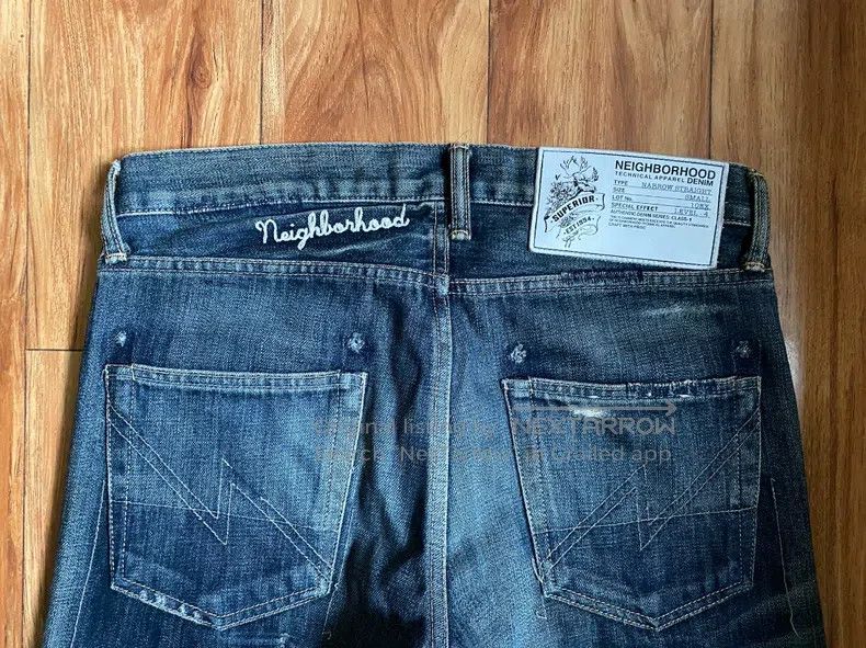 Neighborhood Neighborhood size S Jeans Size US 27 - 4 Thumbnail