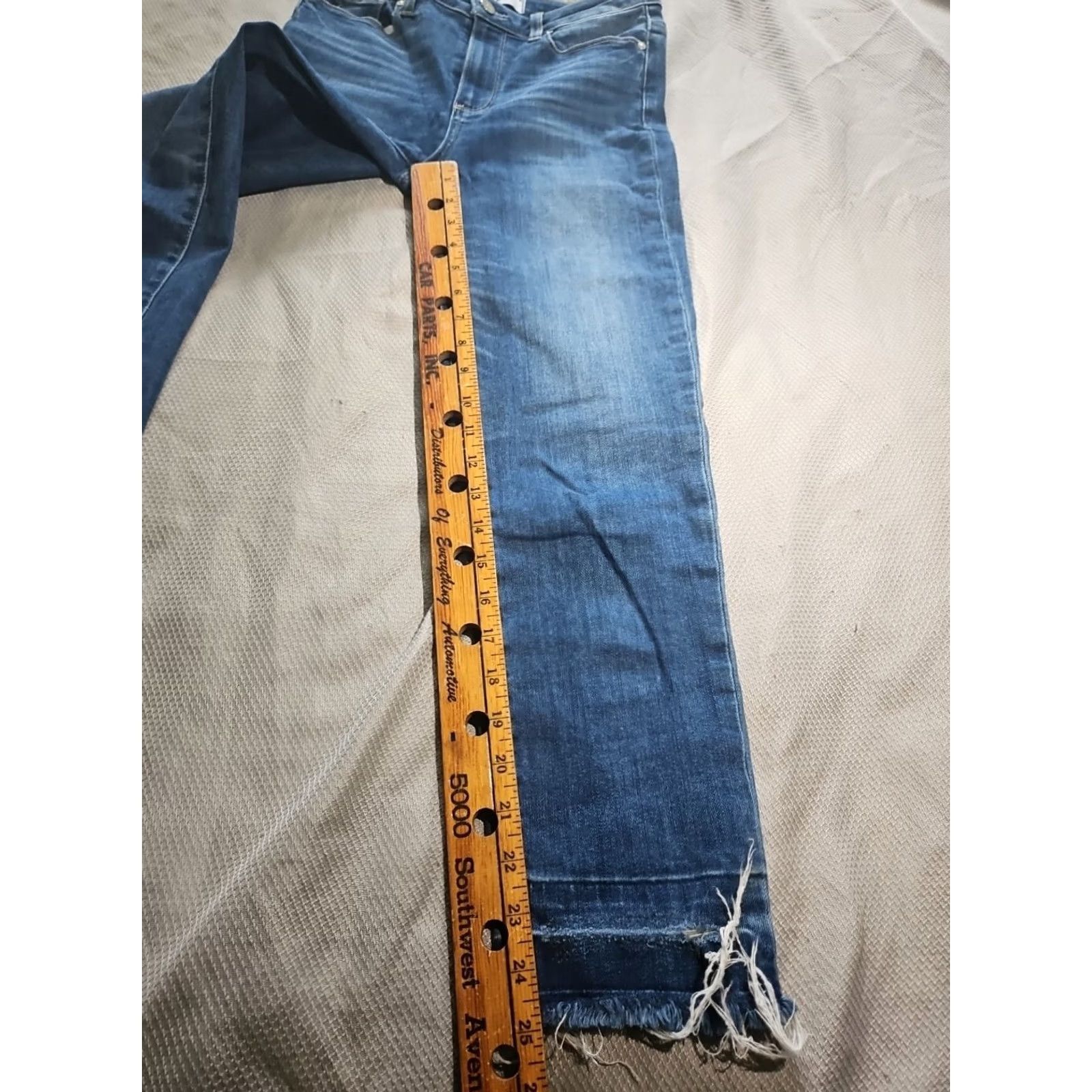 Paige PAIGE Jeans Womens US Size 28 Blue Hoxton Crop Margie Medium Wash Distress Hem Jeans Womens Regular 5-Pocket Denim Medium Wash Cotton Blend Spandex Size 28" / US 6 / IT 42 - 7 Thumbnail