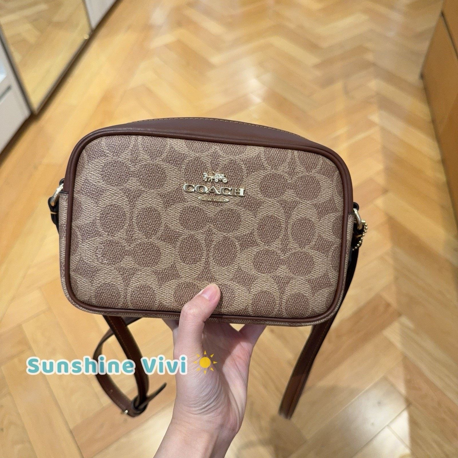 Coach NWT Coach CY752 Mini Jamie Camera Bag Signature Tan/Brown Size ONE SIZE - 1 Thumbnail