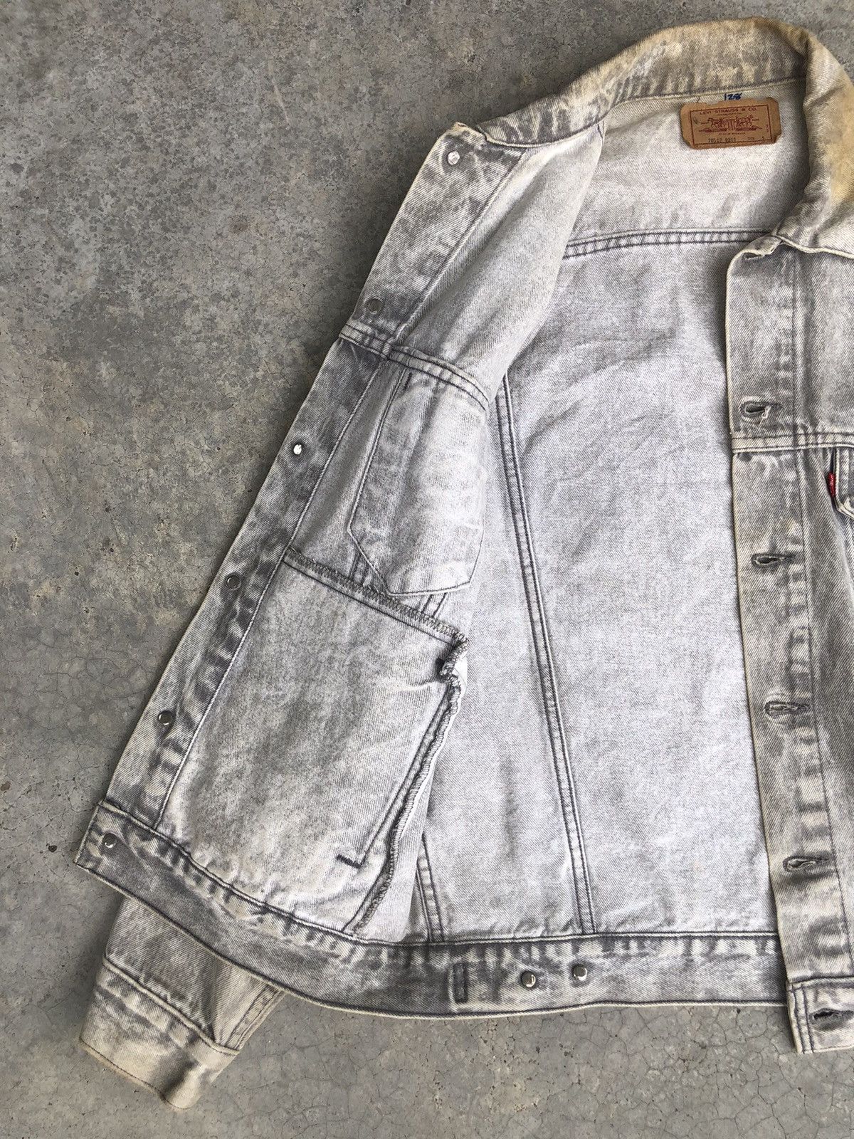 Levi's Vintage 80s Levis Denim Jacket Distressed Denim Size US M / EU 48-50 / 2 - 3 Thumbnail