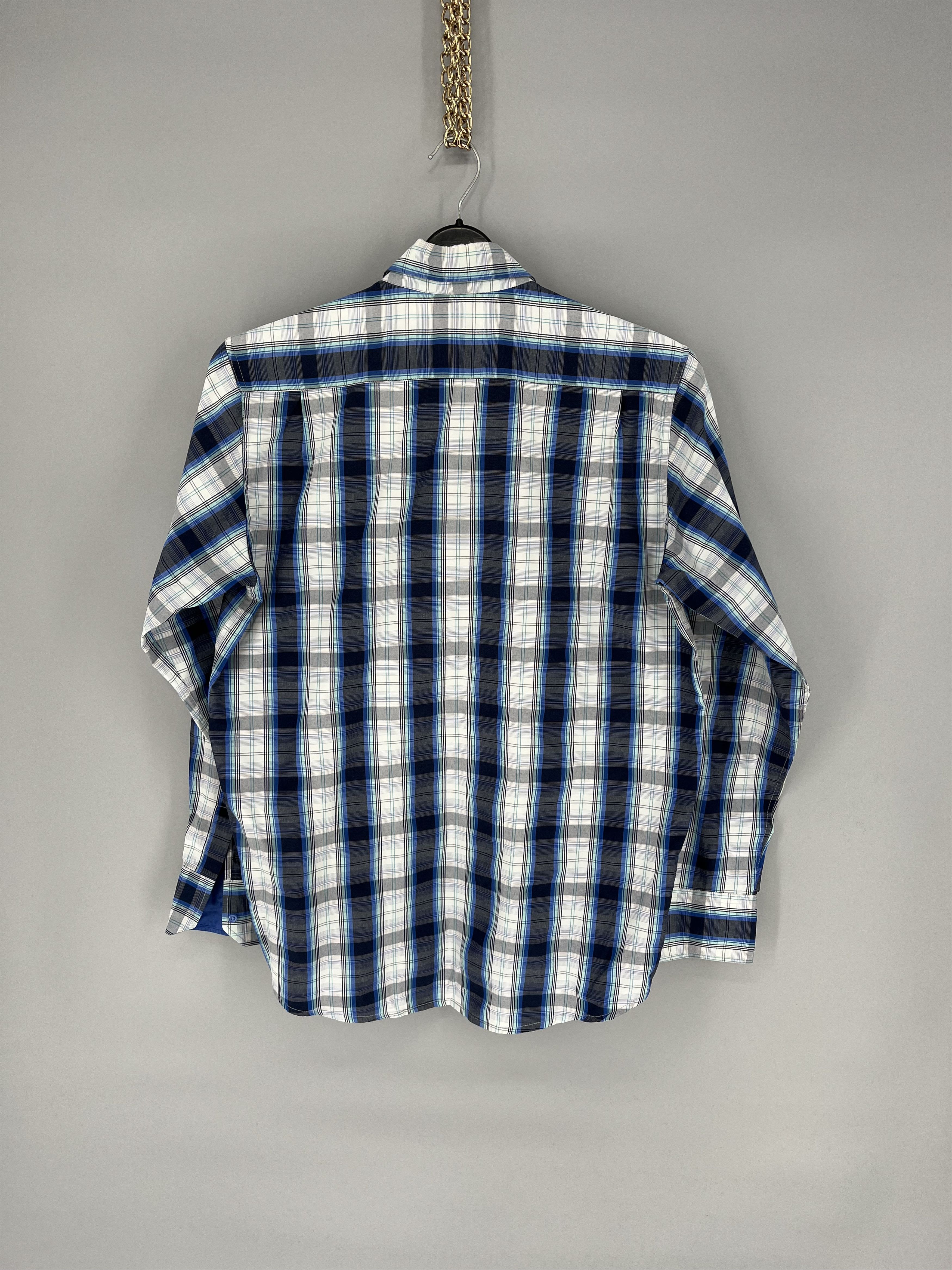 Burberry Burberry London Shirt Long Sleeve Vintage Rare Log Size US S / EU 44-46 / 1 - 9 Thumbnail