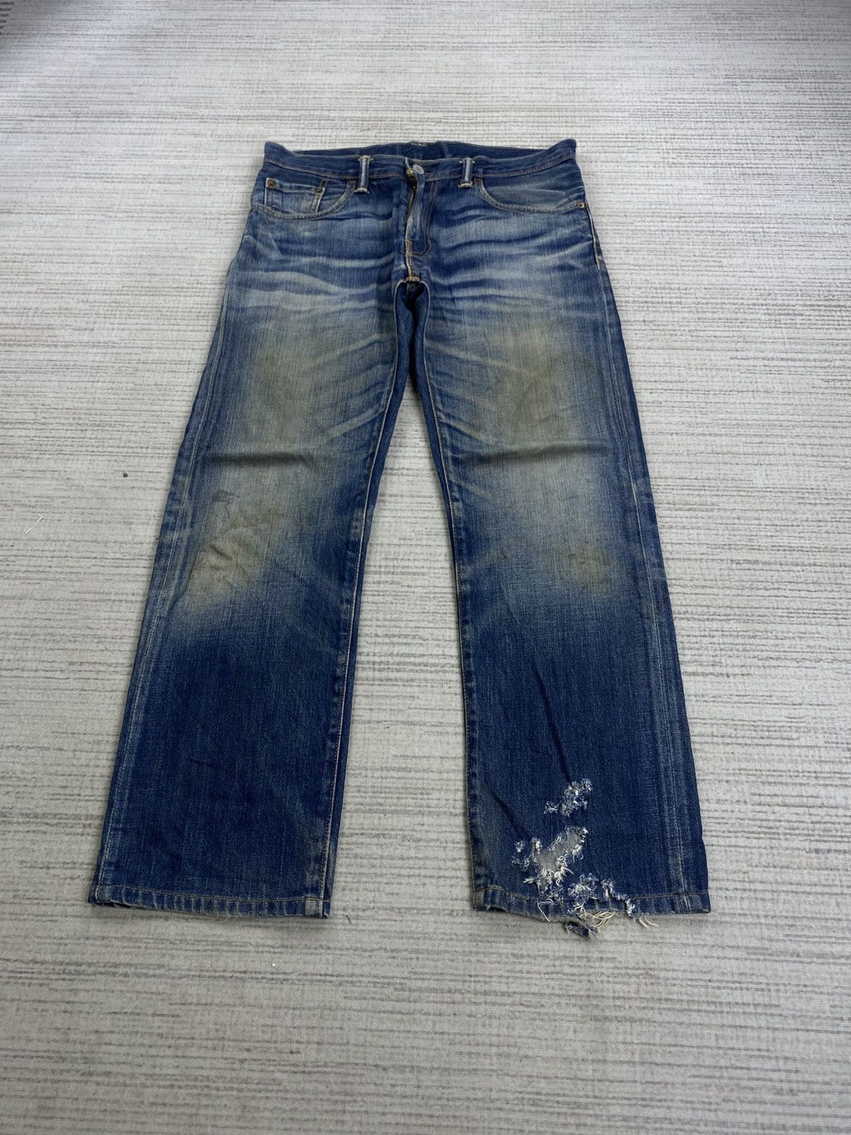 Levi's Vintage Levi’s 502 Distressed Denim Jeans Size US 33 - 1 Thumbnail