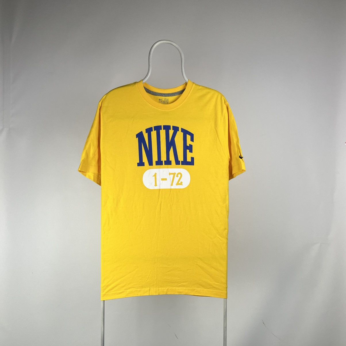 Nike Nike 1-72 tshirt box logo size XLarge Size US XL / EU 56 / 4 - 1 Thumbnail