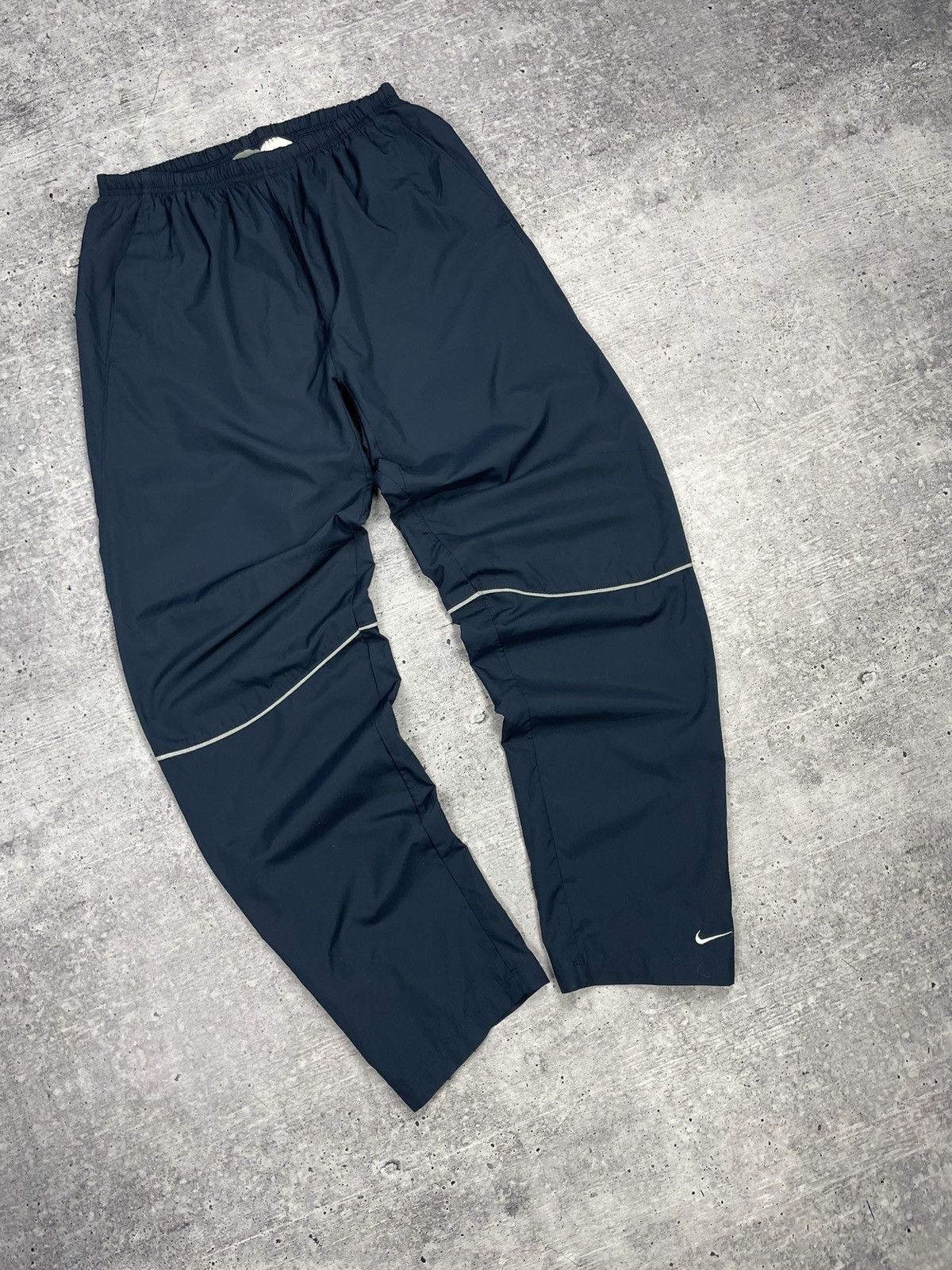 Nike × Vintage Vintage Nike Y2K Style Blue Drill Nylon Reflective Pants Size US 34 / EU 50 - 2 Thumbnail