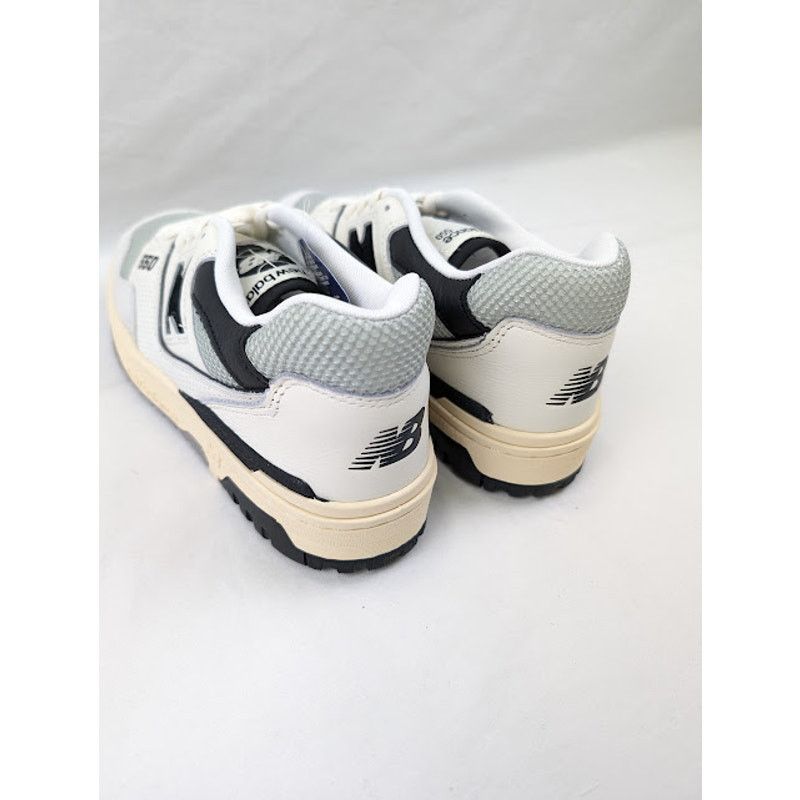 New Balance o1rshd1 550 Low-Top Sneakers in White/Black Size US 10 / EU 43 - 18 Thumbnail